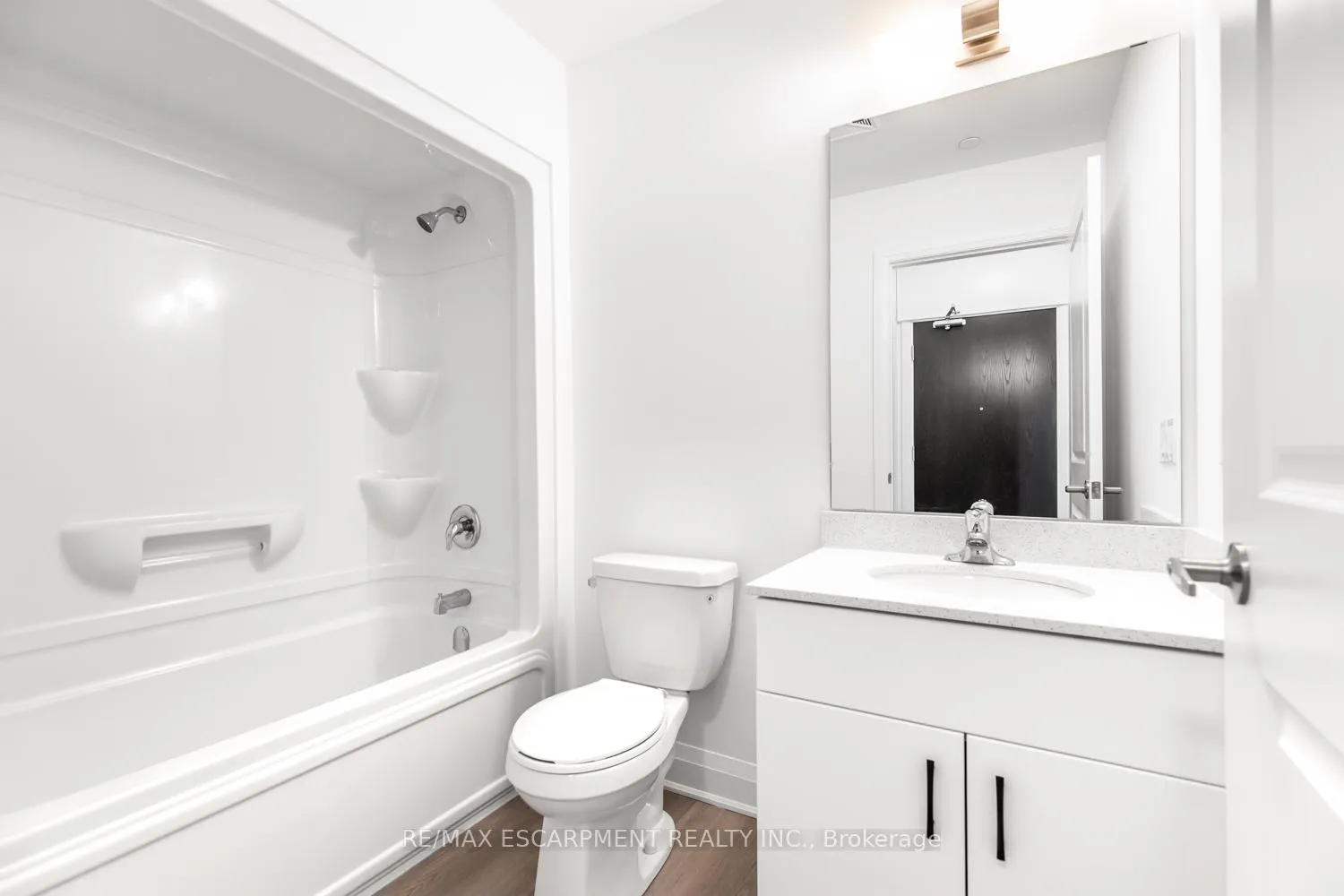 Photo 7 of Unit 503, 1936 Rymal Road, Hamilton, Stoney Creek — HOMEH