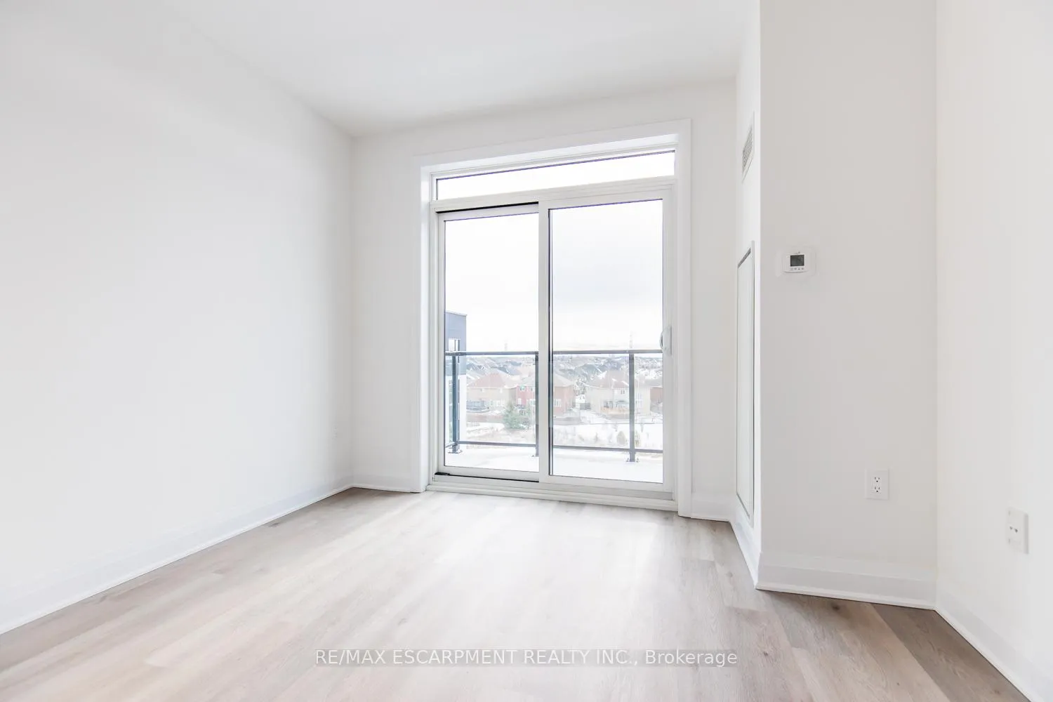 Photo 15 of Unit 503, 1936 Rymal Road, Hamilton, Stoney Creek — HOMEH
