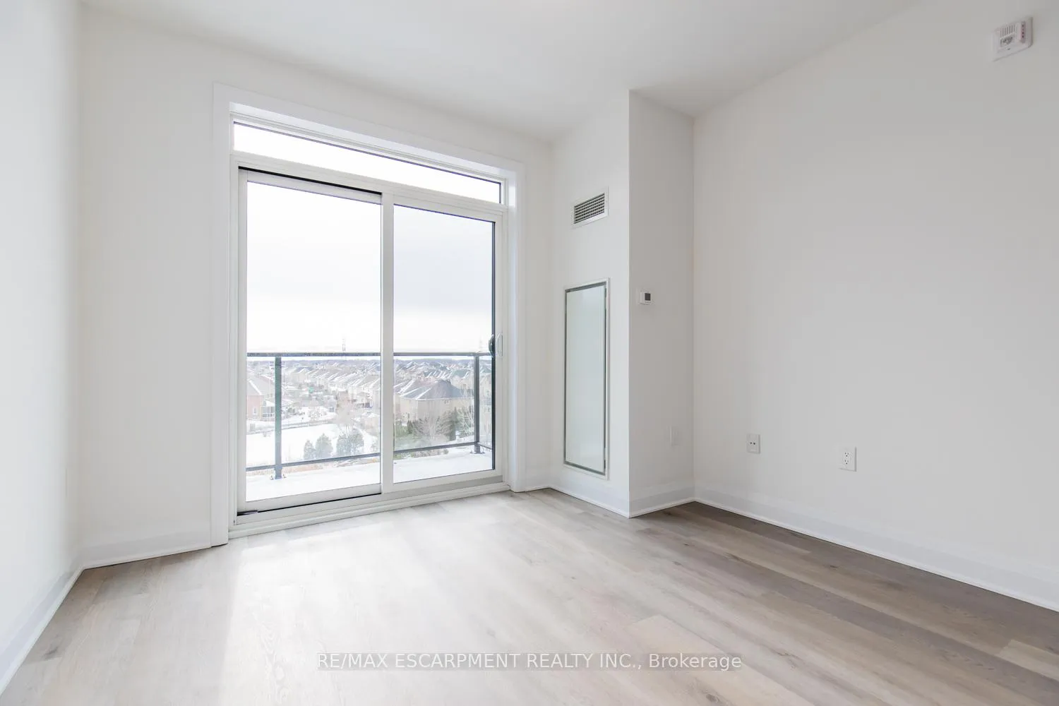 Photo 16 of Unit 503, 1936 Rymal Road, Hamilton, Stoney Creek — HOMEH