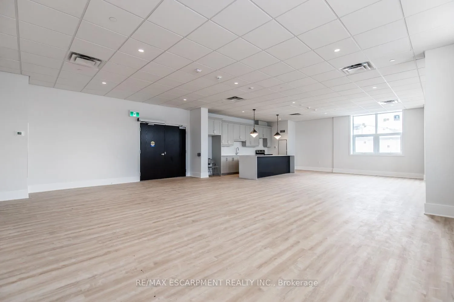 Photo 25 of Unit 503, 1936 Rymal Road, Hamilton, Stoney Creek — HOMEH