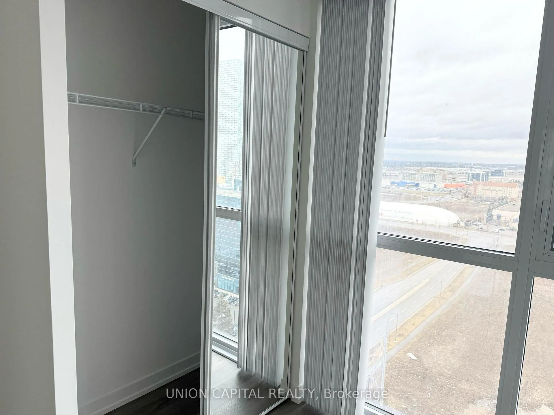 Photo 12 of Unit 1809, 225 Commerce Street, Vaughan, Vaughan Corporate Centre — HOMEH