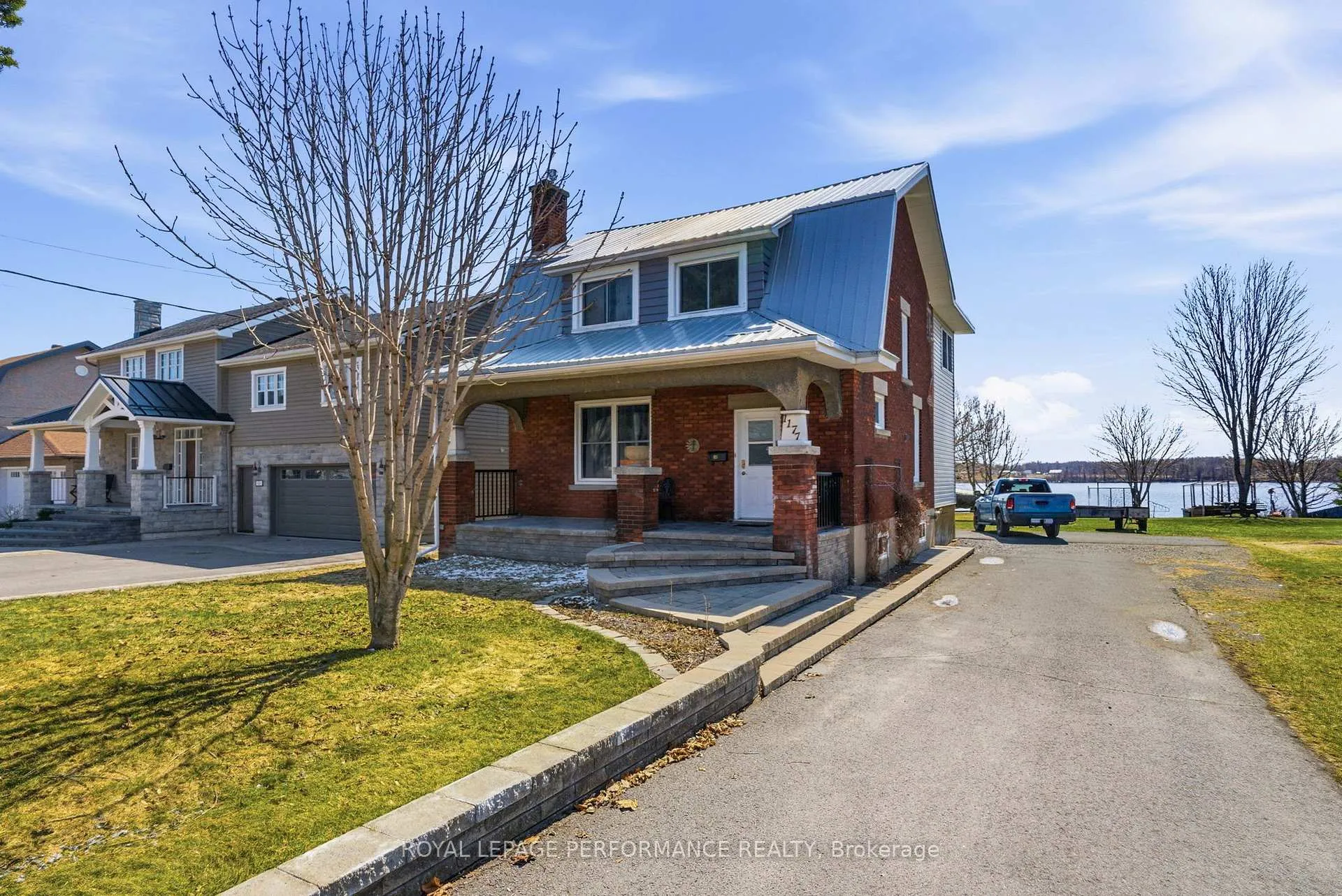 Photo 1 of 1177 Montreal Road, Cornwall — HOMEH