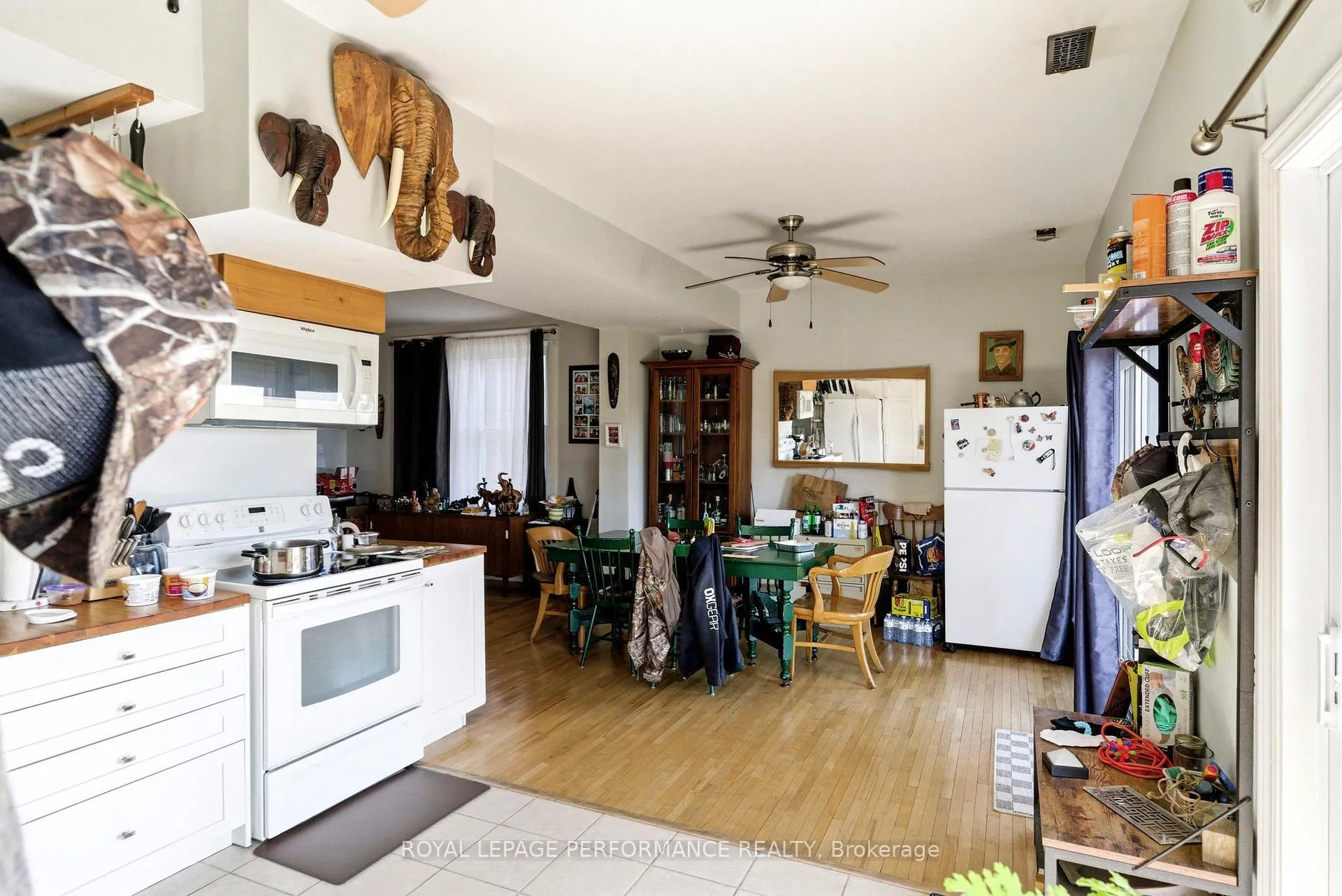 Photo 7 of 1177 Montreal Road, Cornwall — HOMEH