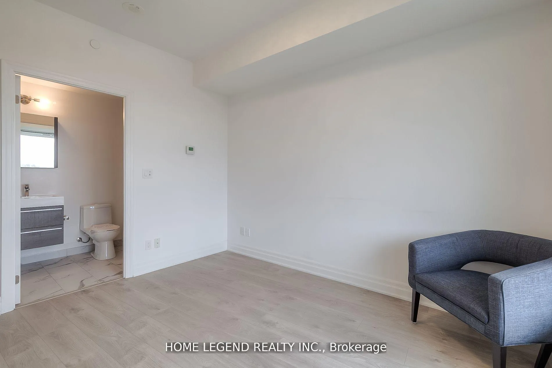 Photo 6 of Unit 315, 10 Rouge Valley Drive W, Markham, Unionville — HOMEH