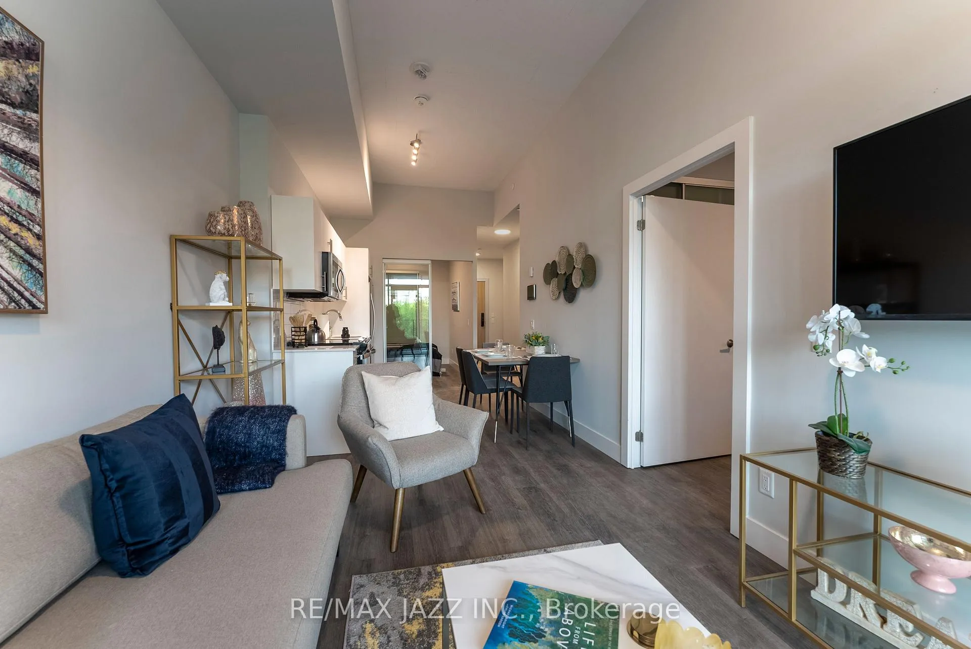 Photo 2 of Unit 1605, 80 Bond Street E, Oshawa, O'Neill — HOMEH