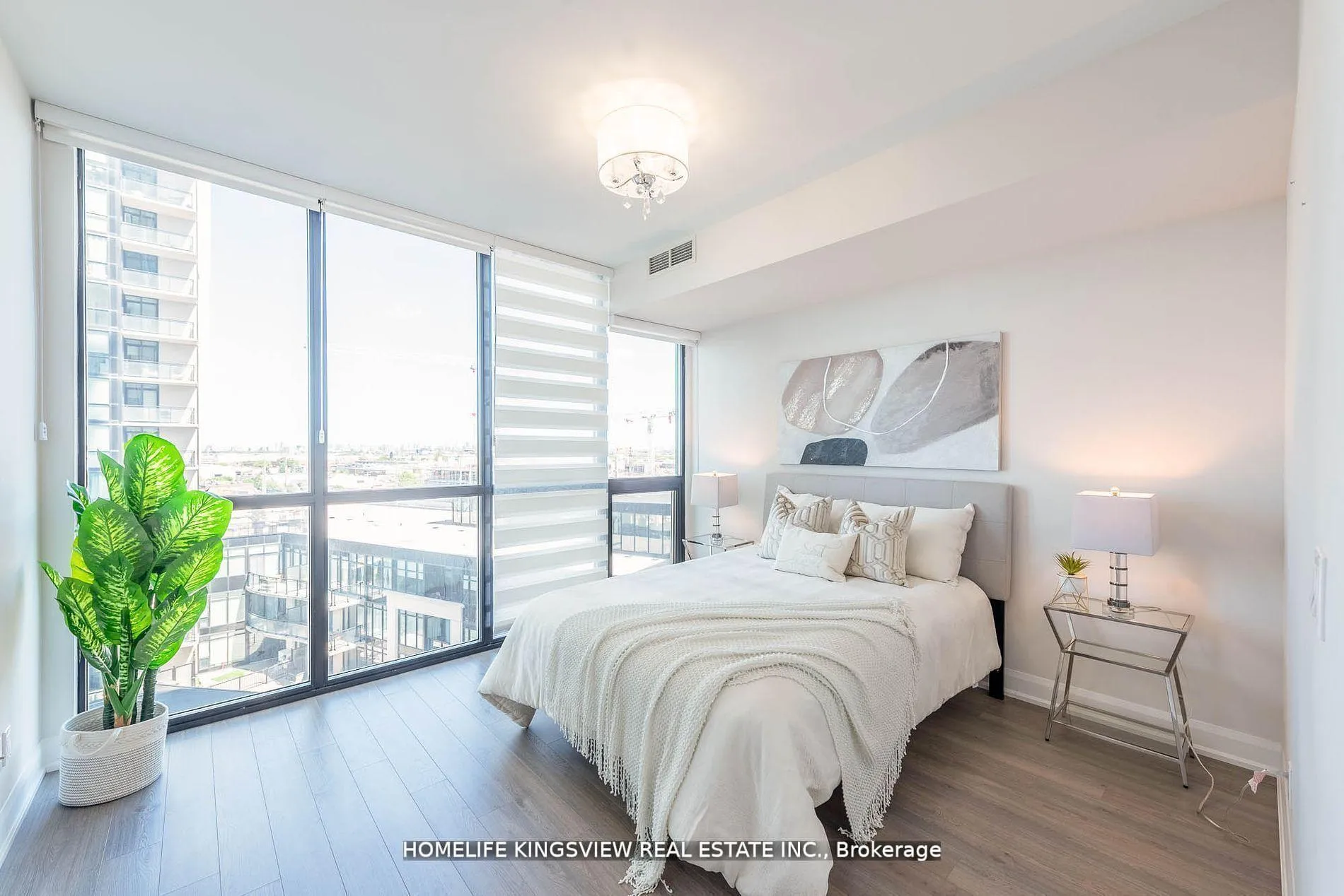 Photo 27 of Unit 808, 2910 Highway 7 Road W, Vaughan, Concord — HOMEH