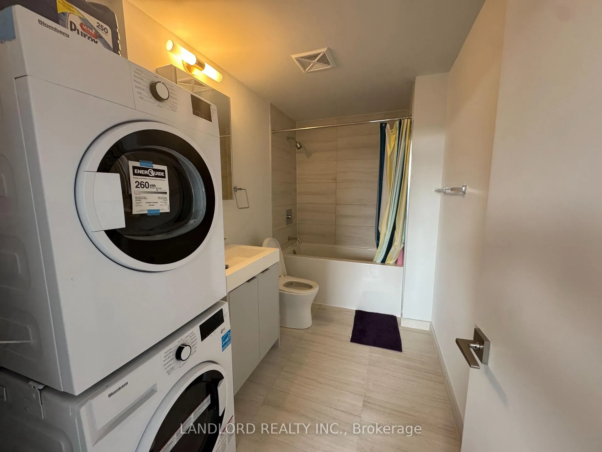 Photo 16 of Unit 3810, 2920 Highway 7, Vaughan, Concord — HOMEH
