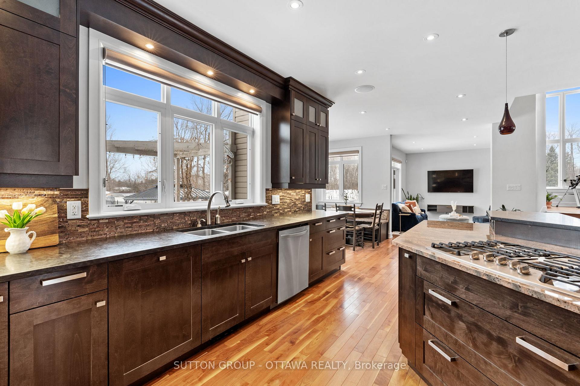 Photo 18 of 201 Cyd Street, Ottawa, Huntley Ward (South East) — HOMEH