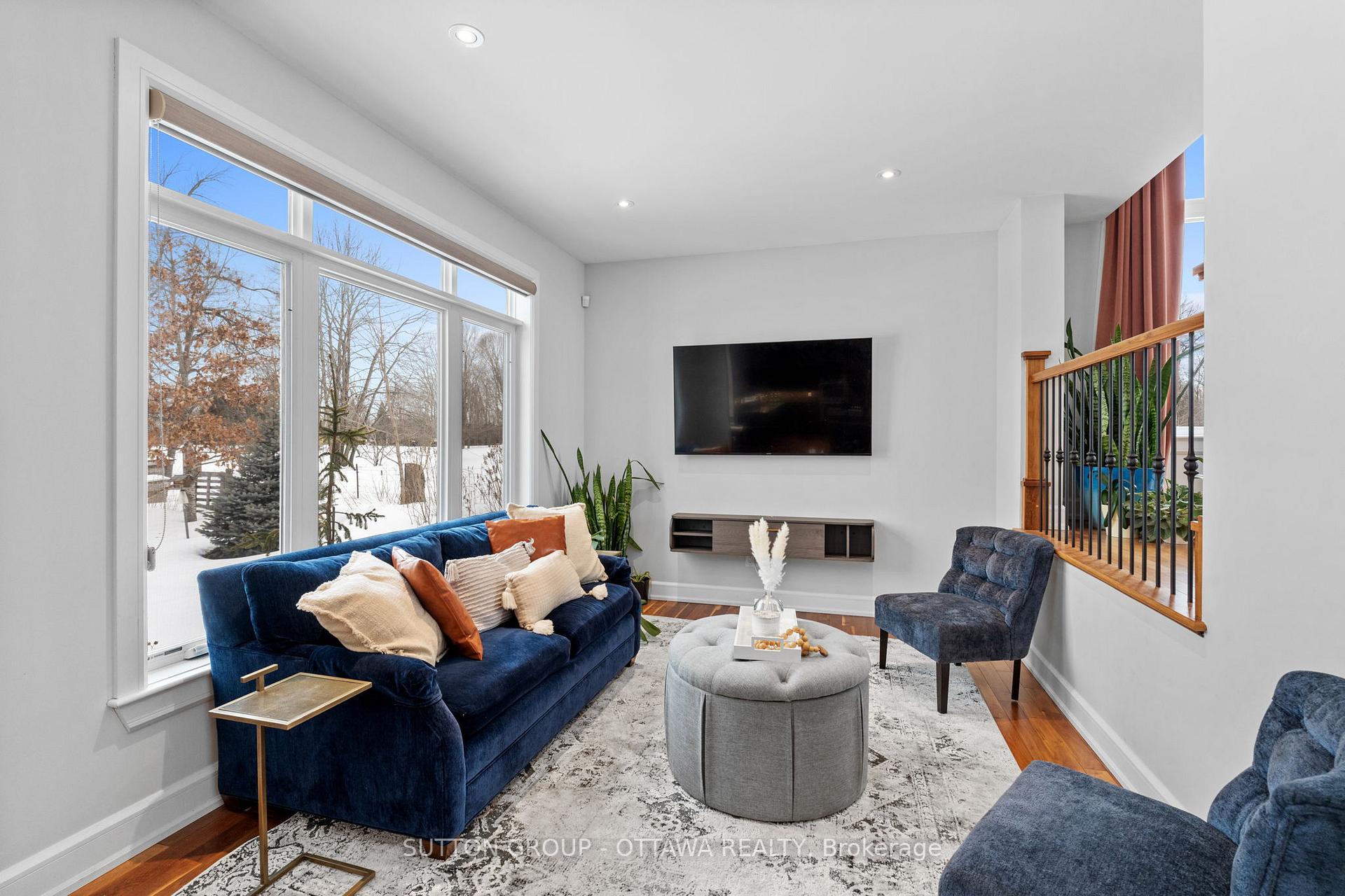 Photo 19 of 201 Cyd Street, Ottawa, Huntley Ward (South East) — HOMEH