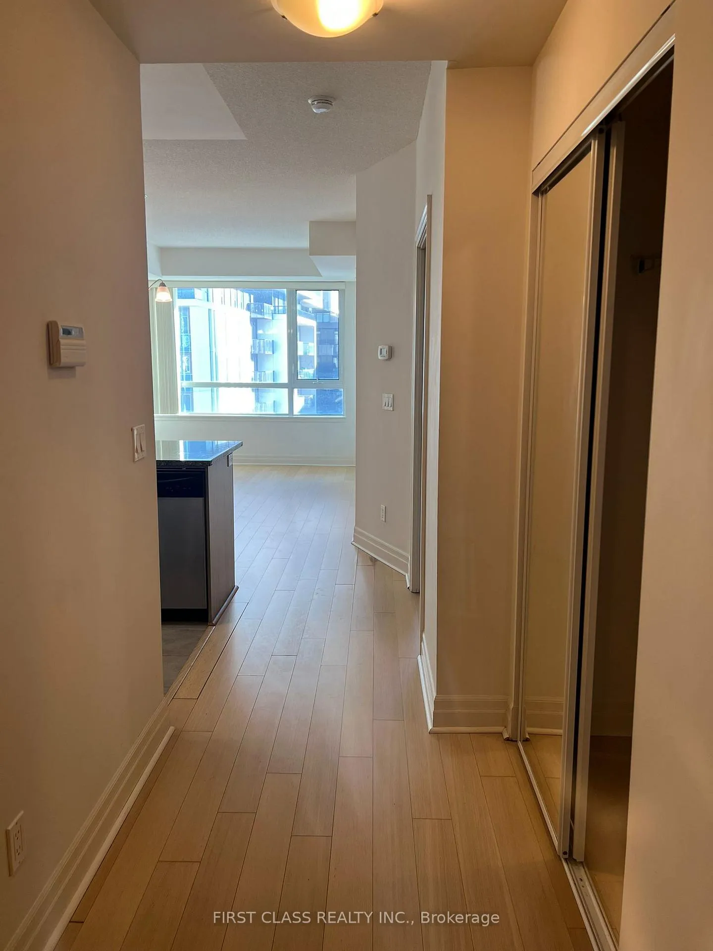 Photo 9 of Unit 807 F, 8130 Birchmount Road, Markham, Unionville — HOMEH