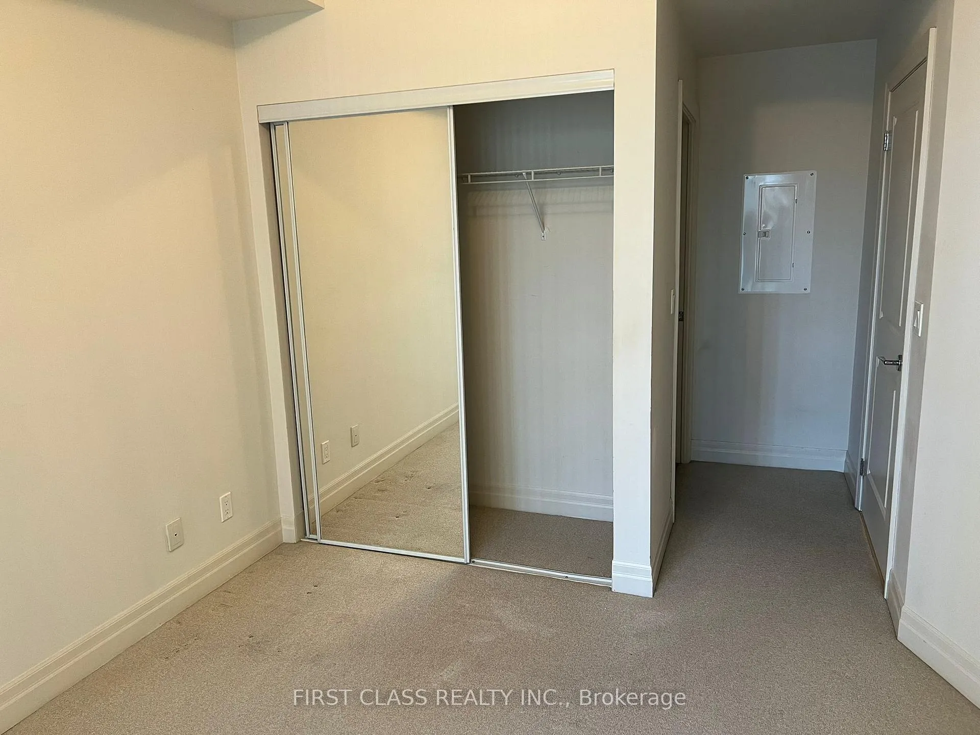 Photo 12 of Unit 807 F, 8130 Birchmount Road, Markham, Unionville — HOMEH