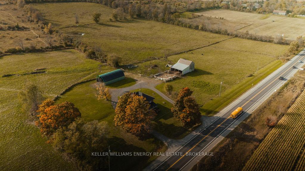 Photo 3 of 92 County 28 Road, Cavan Monaghan, Cavan Twp — HOMEH