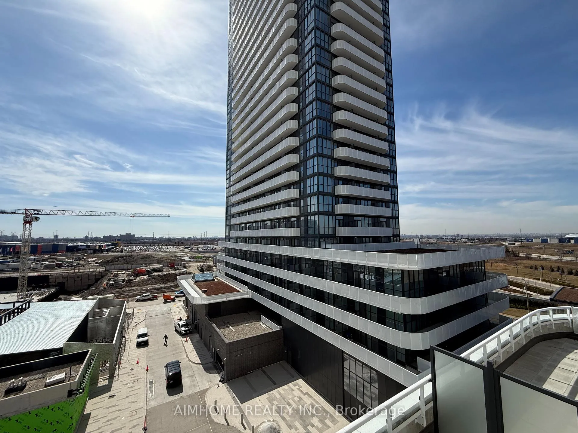 Photo 11 of Unit 603, 225 Commerce Street, Vaughan, Vaughan Corporate Centre — HOMEH