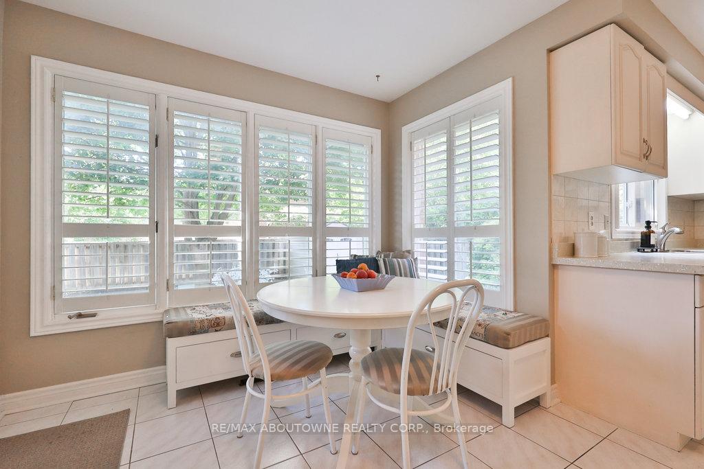 Photo 16 of 542 Hambling Court, Burlington, Roseland — HOMEH