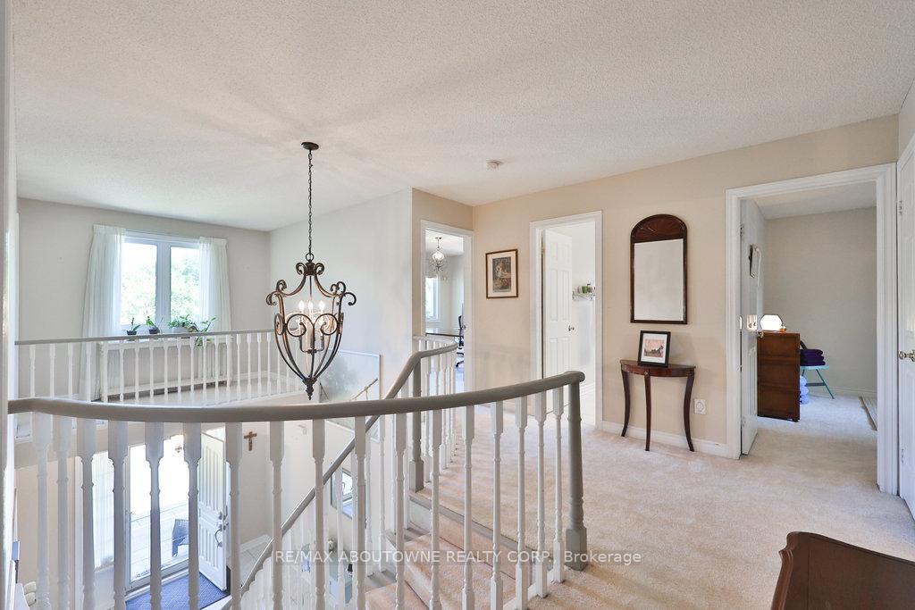 Photo 23 of 542 Hambling Court, Burlington, Roseland — HOMEH