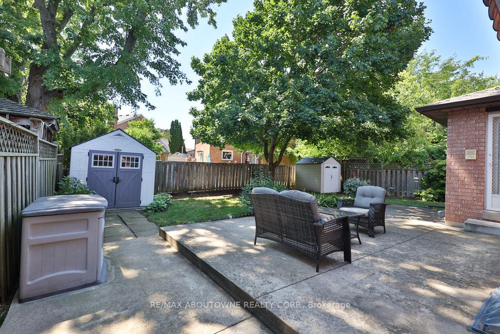 Photo 48 of 542 Hambling Court, Burlington, Roseland — HOMEH