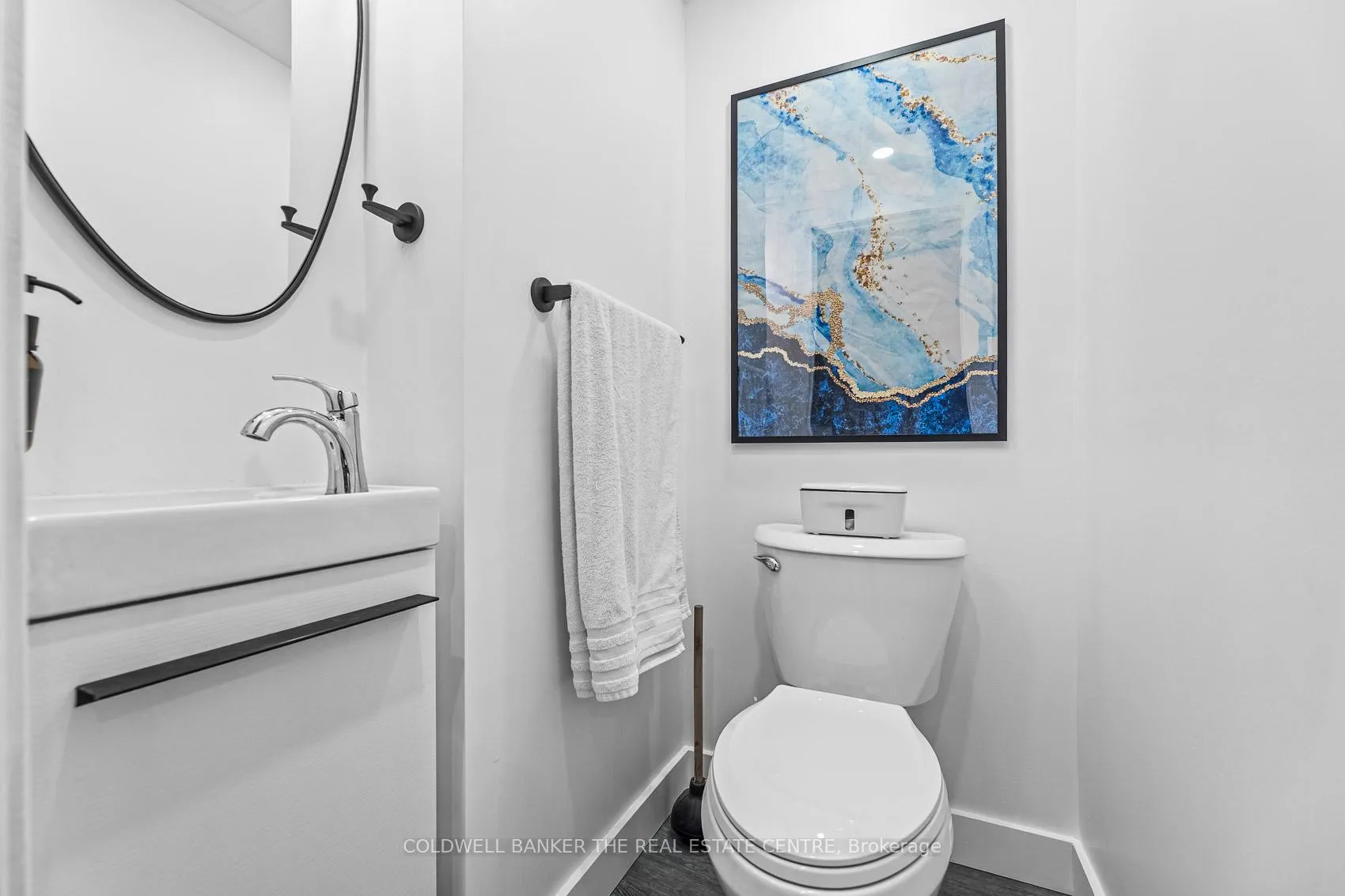 Photo 3 of 64 Merton Road, Brampton, Brampton North — HOMEH