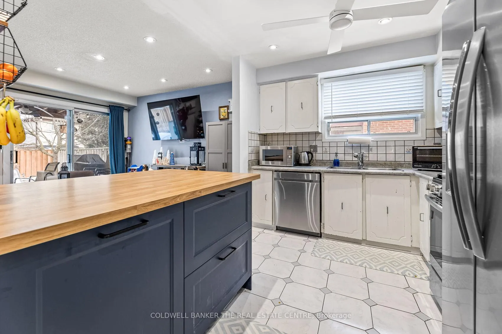 Photo 6 of 64 Merton Road, Brampton, Brampton North — HOMEH