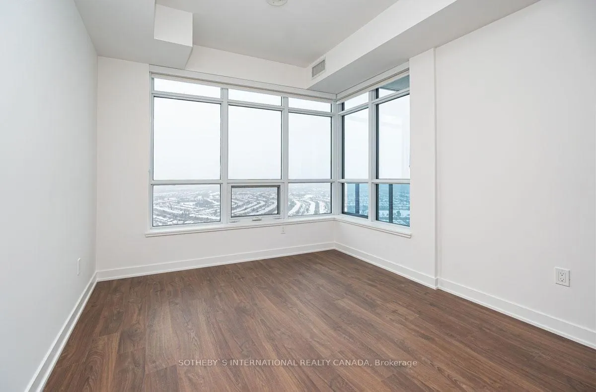 Photo 15 of Unit 3305, 30 Upper Mall Way, Vaughan, Brownridge — HOMEH
