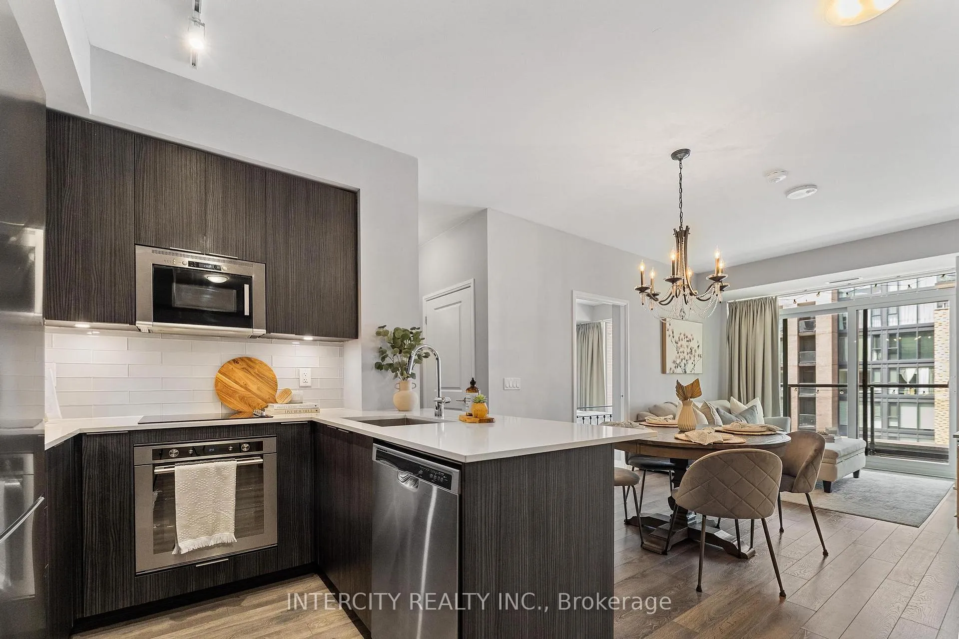 Front of Unit 627, 99 Eagle Rock Way