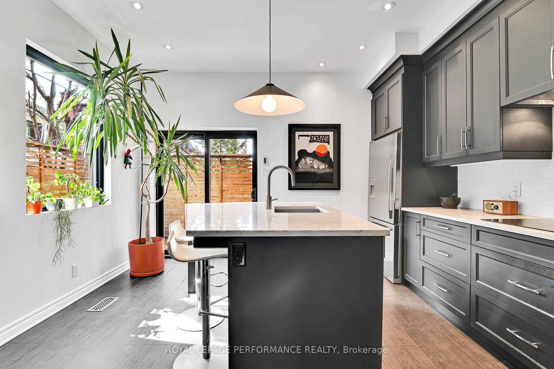 Photo 8 of 508 Metcalfe Street, Ottawa, Glebe — HOMEH