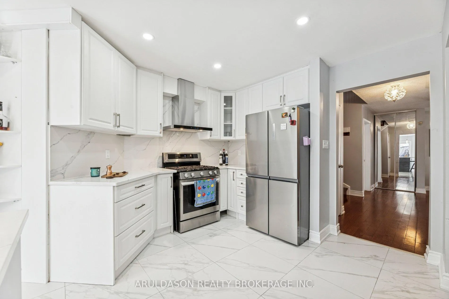 Photo 17 of 3 Booth Crescent, Ajax, Central — HOMEH