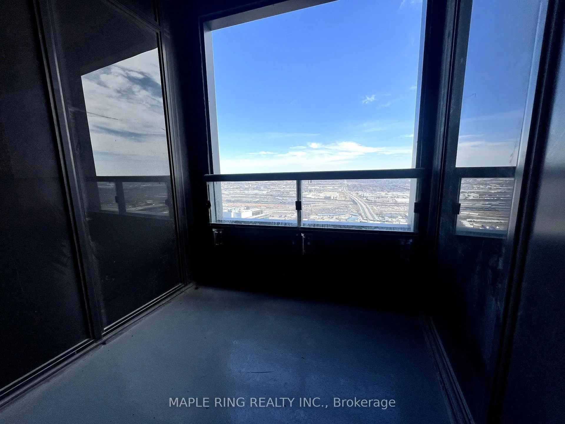 Photo 6 of Unit 4807, 2920 Highway 7 Road, Vaughan, Concord — HOMEH