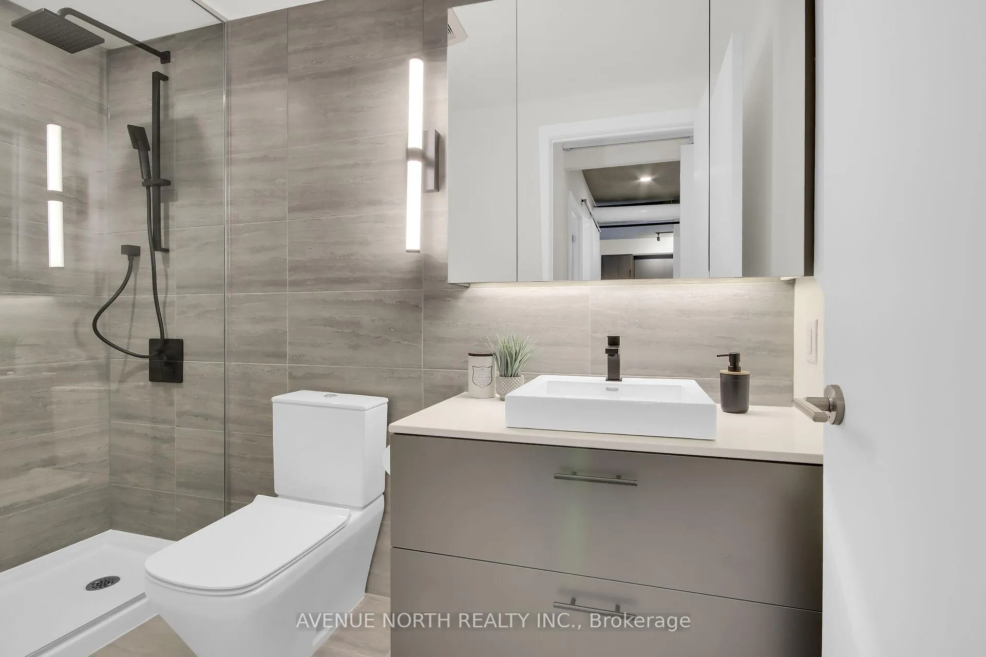 Photo 30 of Unit LPH6, 10 james Street, Ottawa, Ottawa Centre — HOMEH