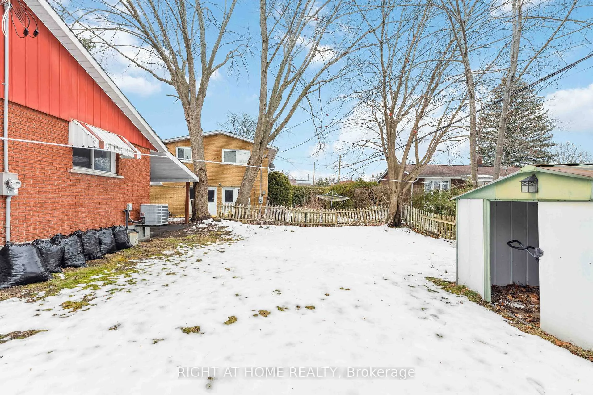 Photo 13 of 1274 Cobden Road E, Ottawa, Queensway Terrace South/Ridgeview — HOMEH