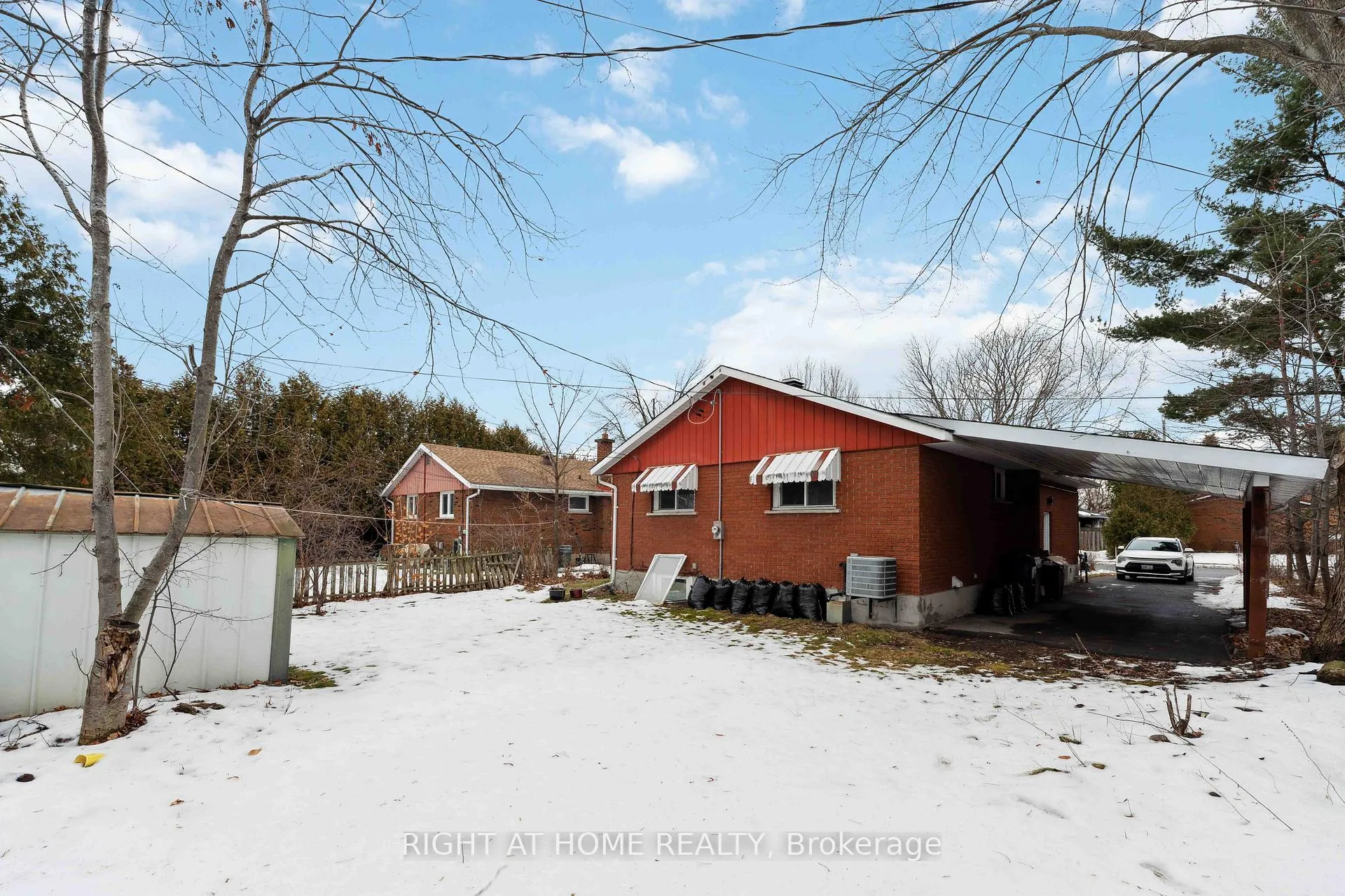 Photo 14 of 1274 Cobden Road E, Ottawa, Queensway Terrace South/Ridgeview — HOMEH