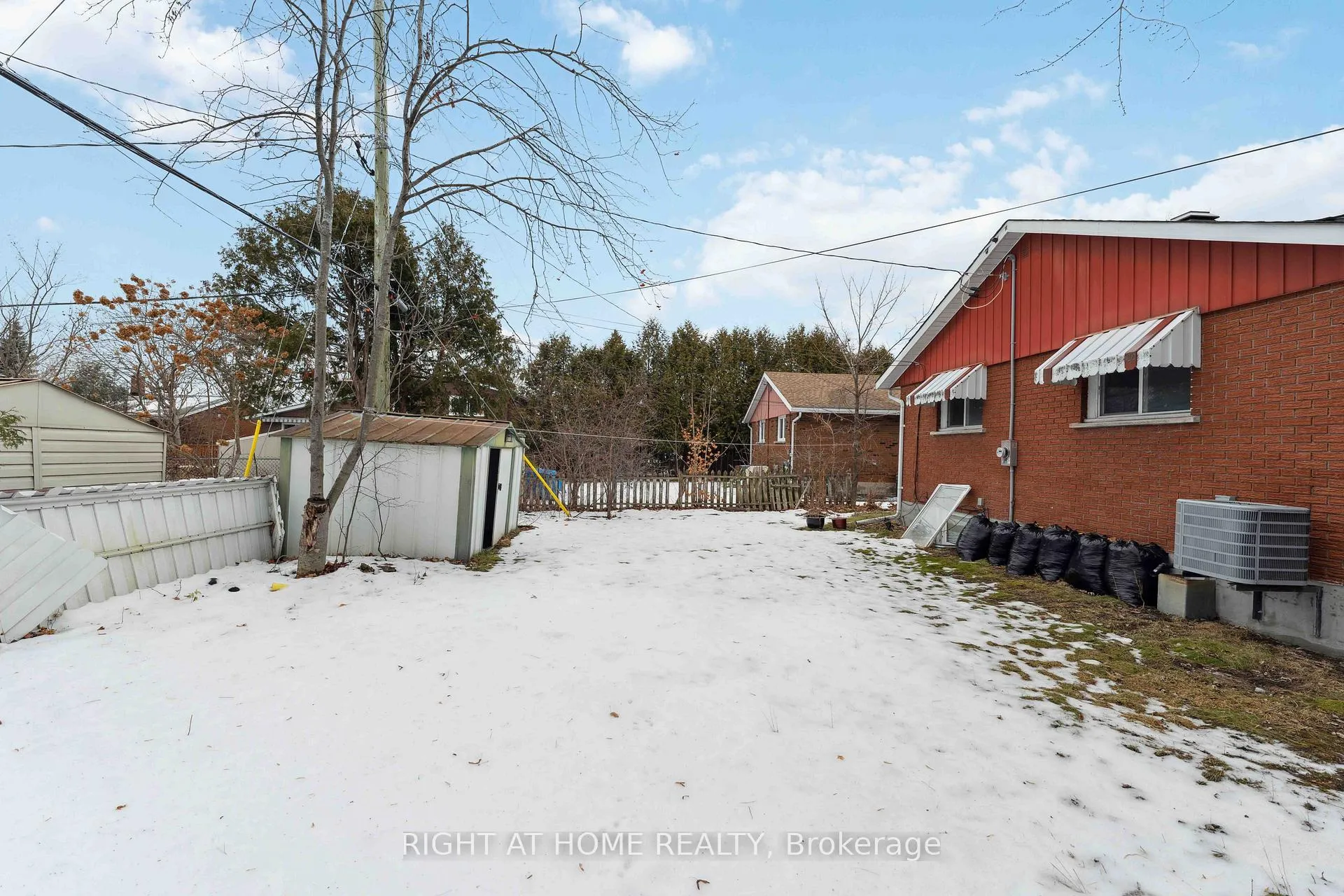 Photo 15 of 1274 Cobden Road E, Ottawa, Queensway Terrace South/Ridgeview — HOMEH
