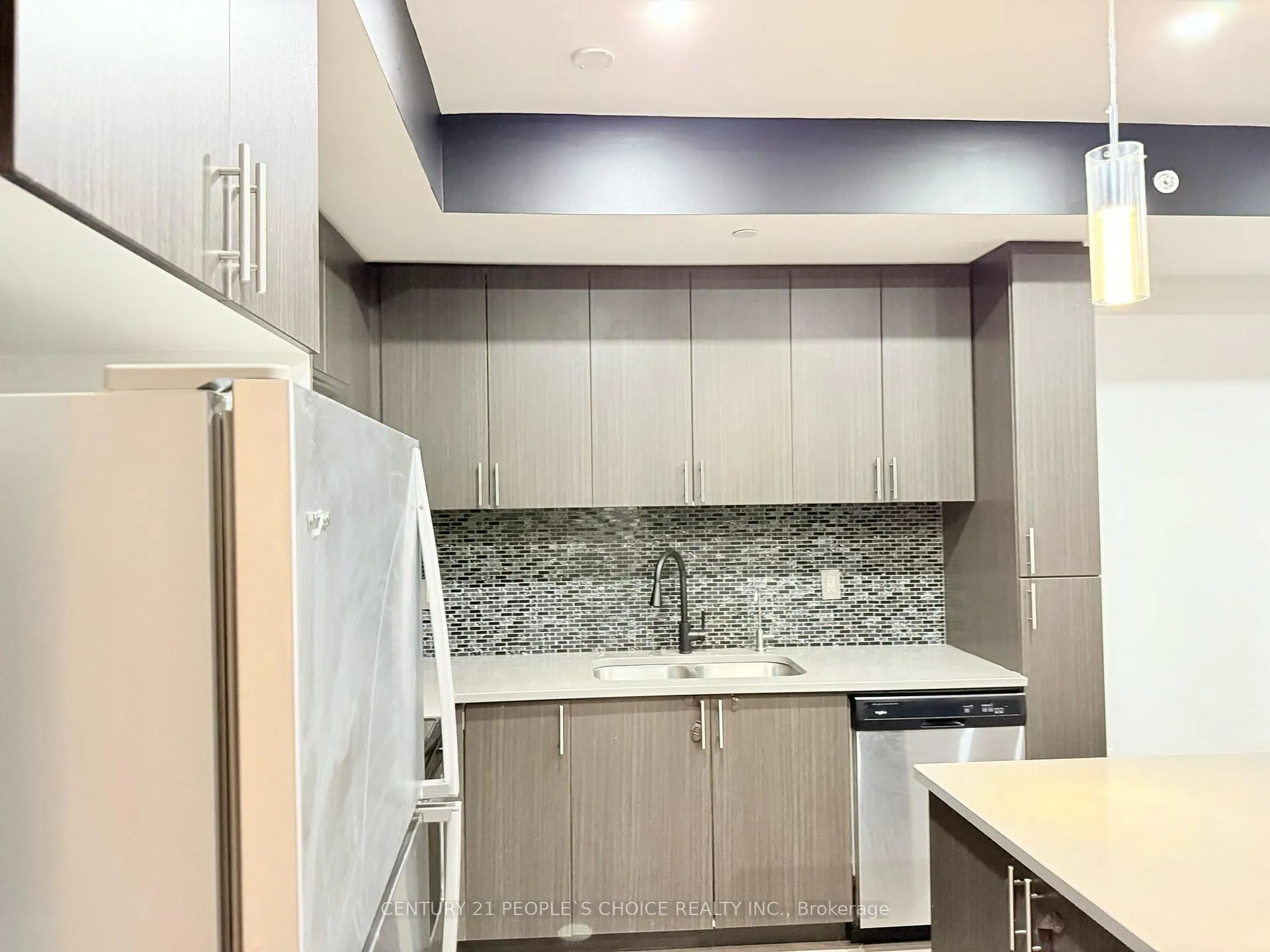 Photo 8 of Unit 521, 1555 Kingston Road, Pickering, Town Centre — HOMEH