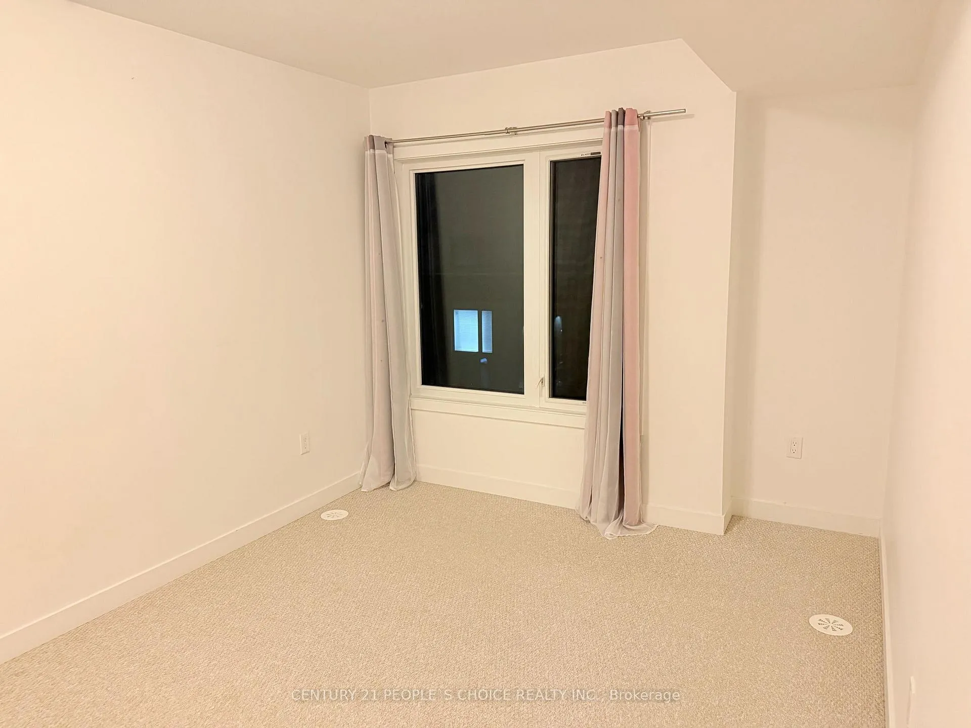Photo 11 of Unit 521, 1555 Kingston Road, Pickering, Town Centre — HOMEH