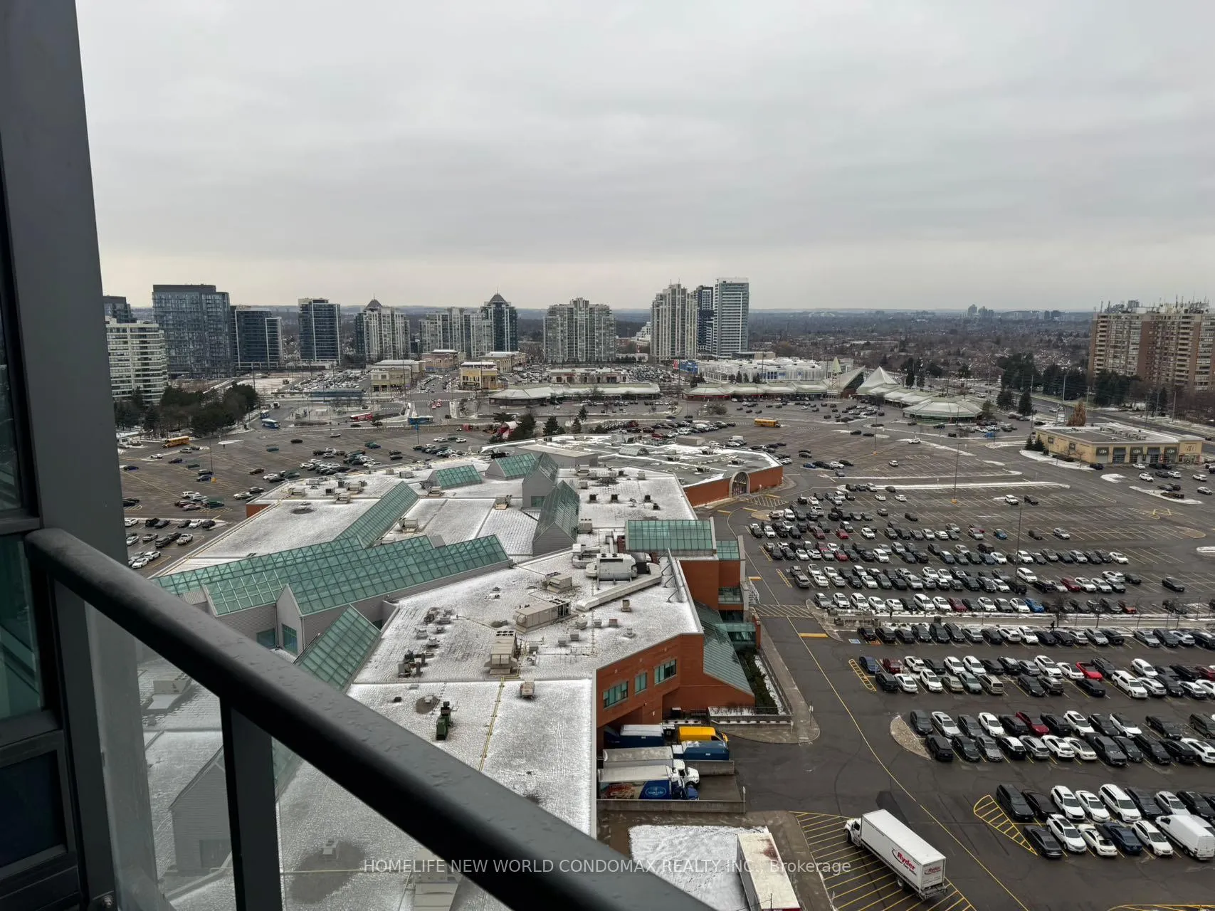 Photo 9 of Unit 1709, 50 Upper Mall Way, Vaughan, Brownridge — HOMEH