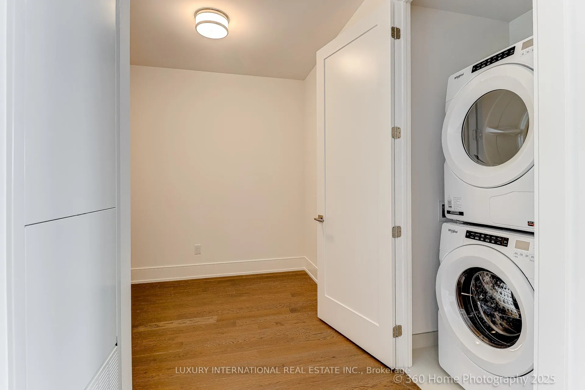 Photo 14 of Unit 404, 399 Royal Orchard Boulevard, Markham, Bayview Glen — HOMEH