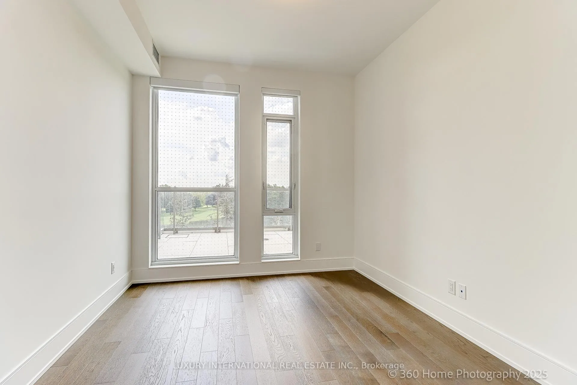 Photo 17 of Unit 404, 399 Royal Orchard Boulevard, Markham, Bayview Glen — HOMEH