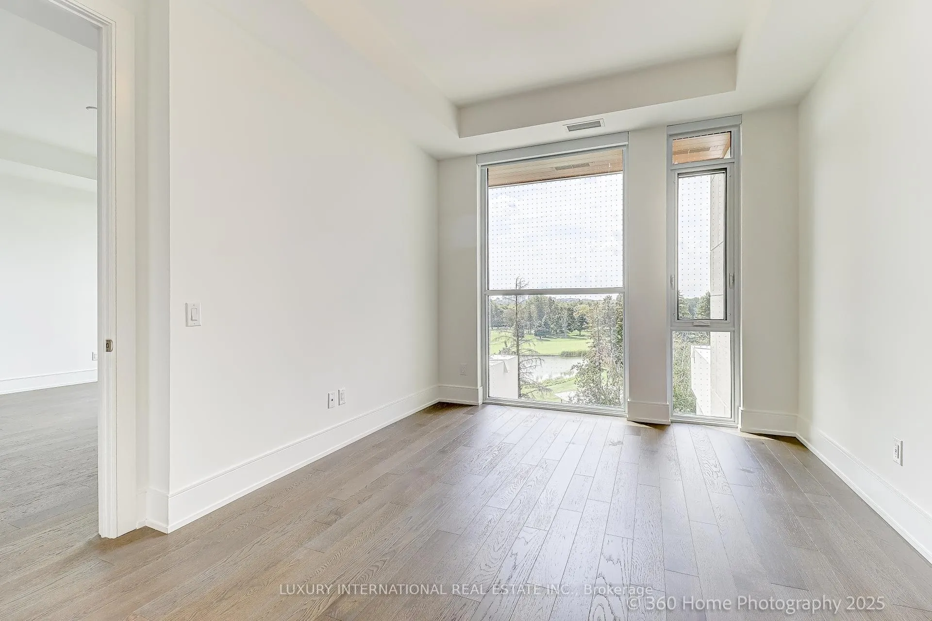Photo 21 of Unit 404, 399 Royal Orchard Boulevard, Markham, Bayview Glen — HOMEH