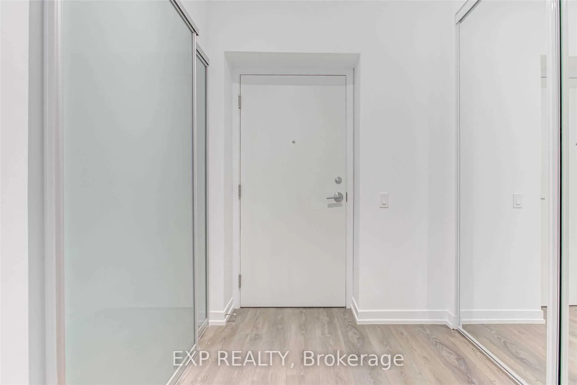 Photo 2 of Unit 2908, 950 Portage Parkway, Vaughan, Vaughan Corporate Centre — HOMEH