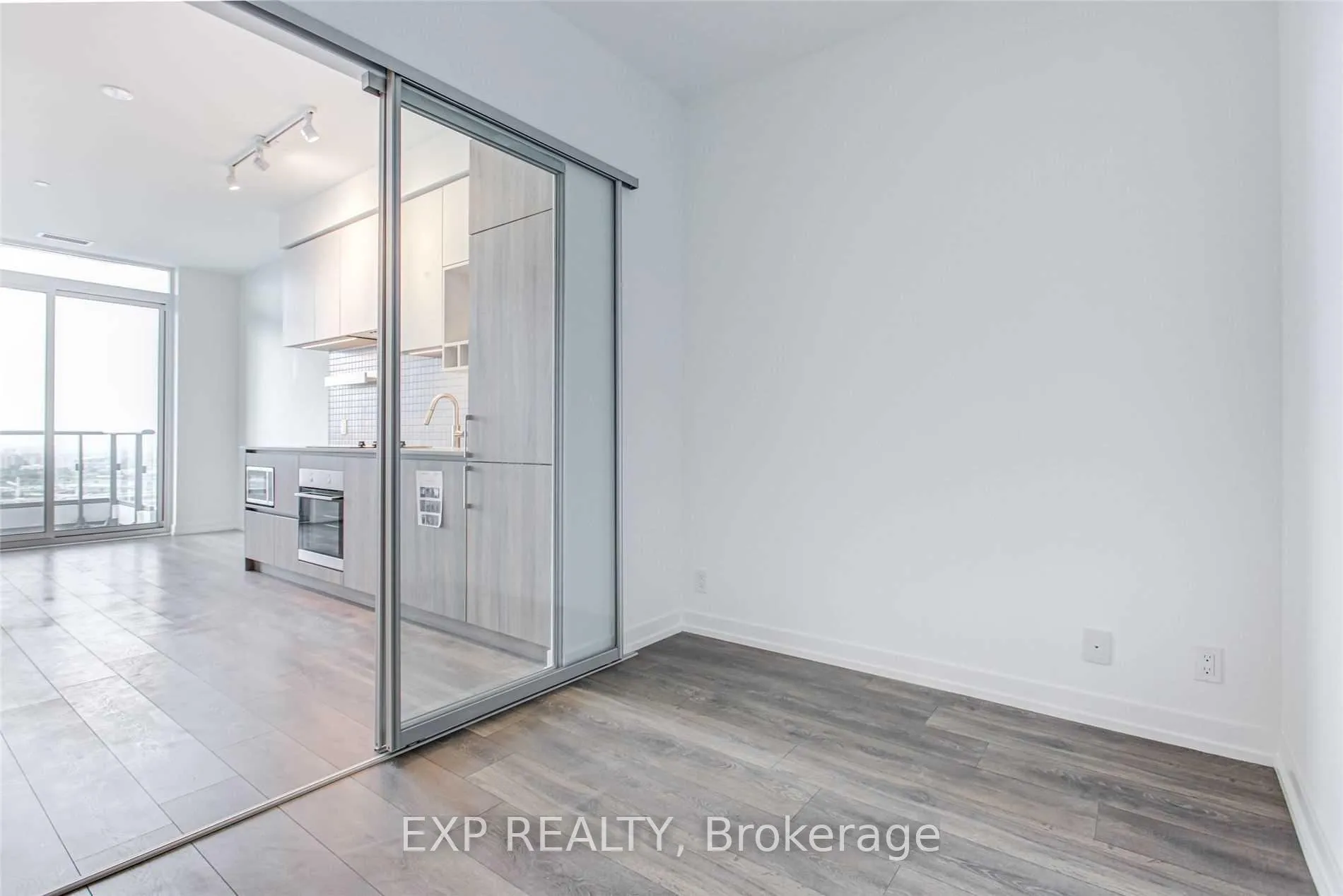 Photo 9 of Unit 2908, 950 Portage Parkway, Vaughan, Vaughan Corporate Centre — HOMEH