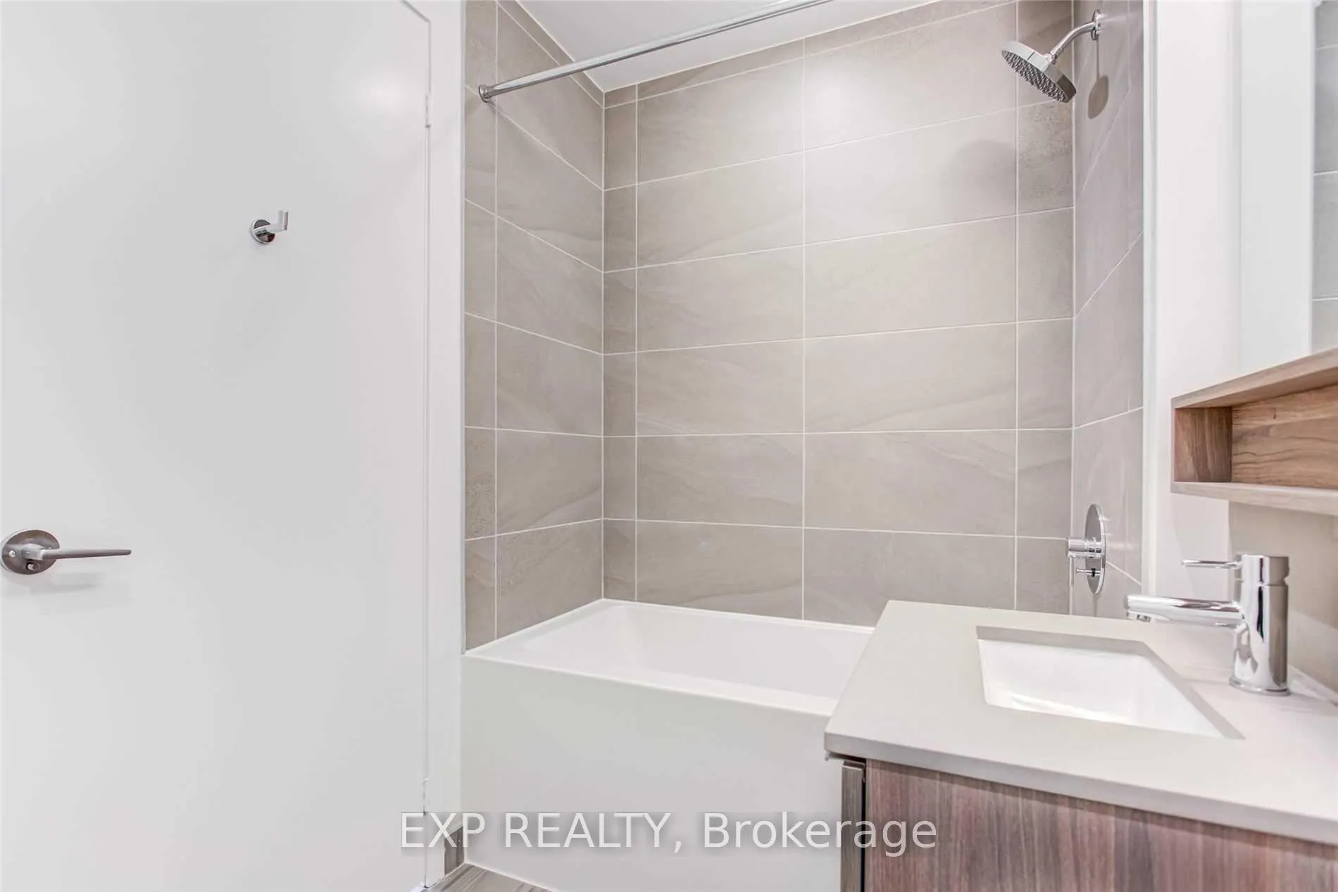 Photo 16 of Unit 2908, 950 Portage Parkway, Vaughan, Vaughan Corporate Centre — HOMEH