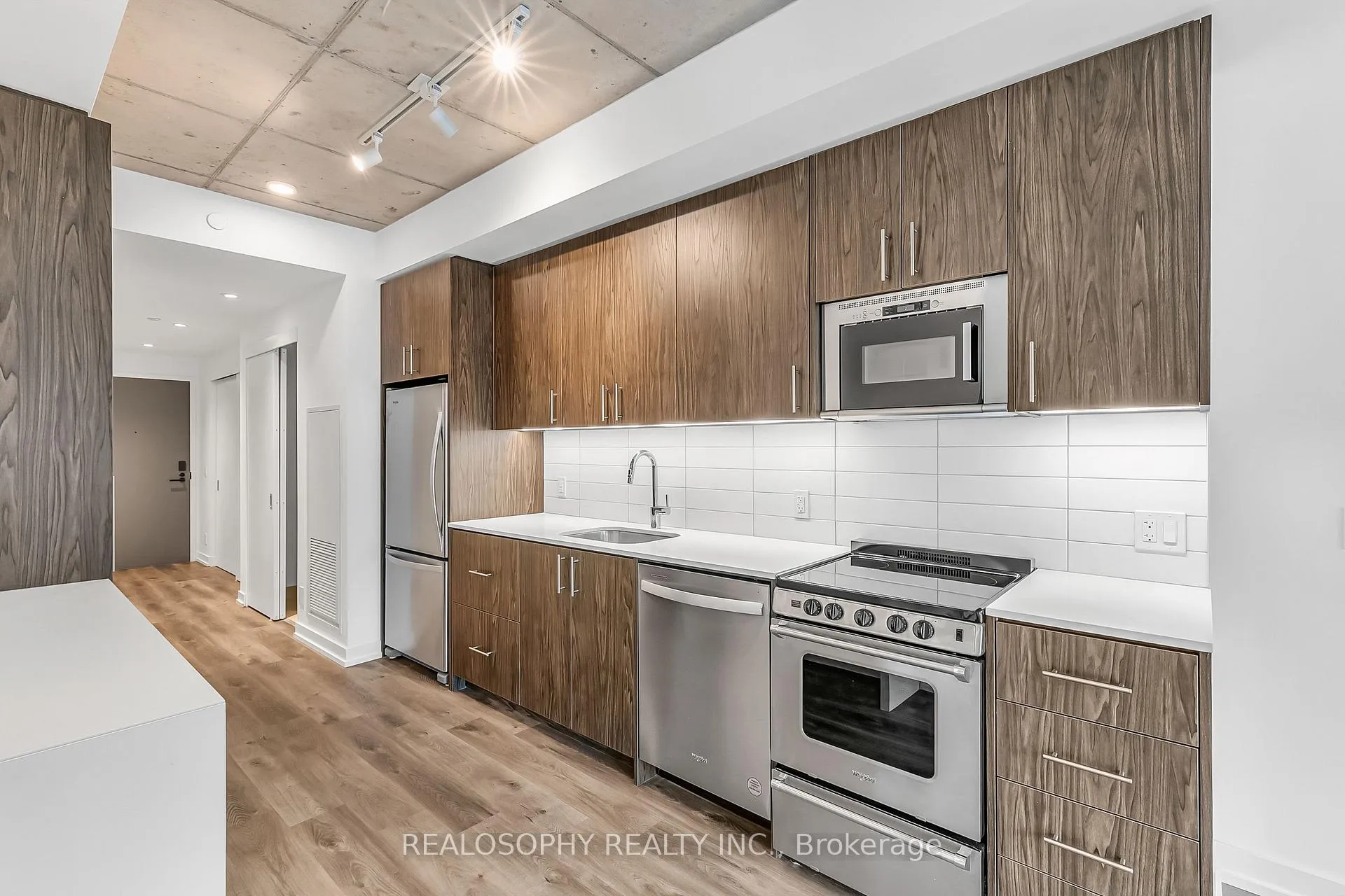 Photo 3 of Unit 211, 115 Larchmount Avenue, Toronto, South Riverdale — HOMEH