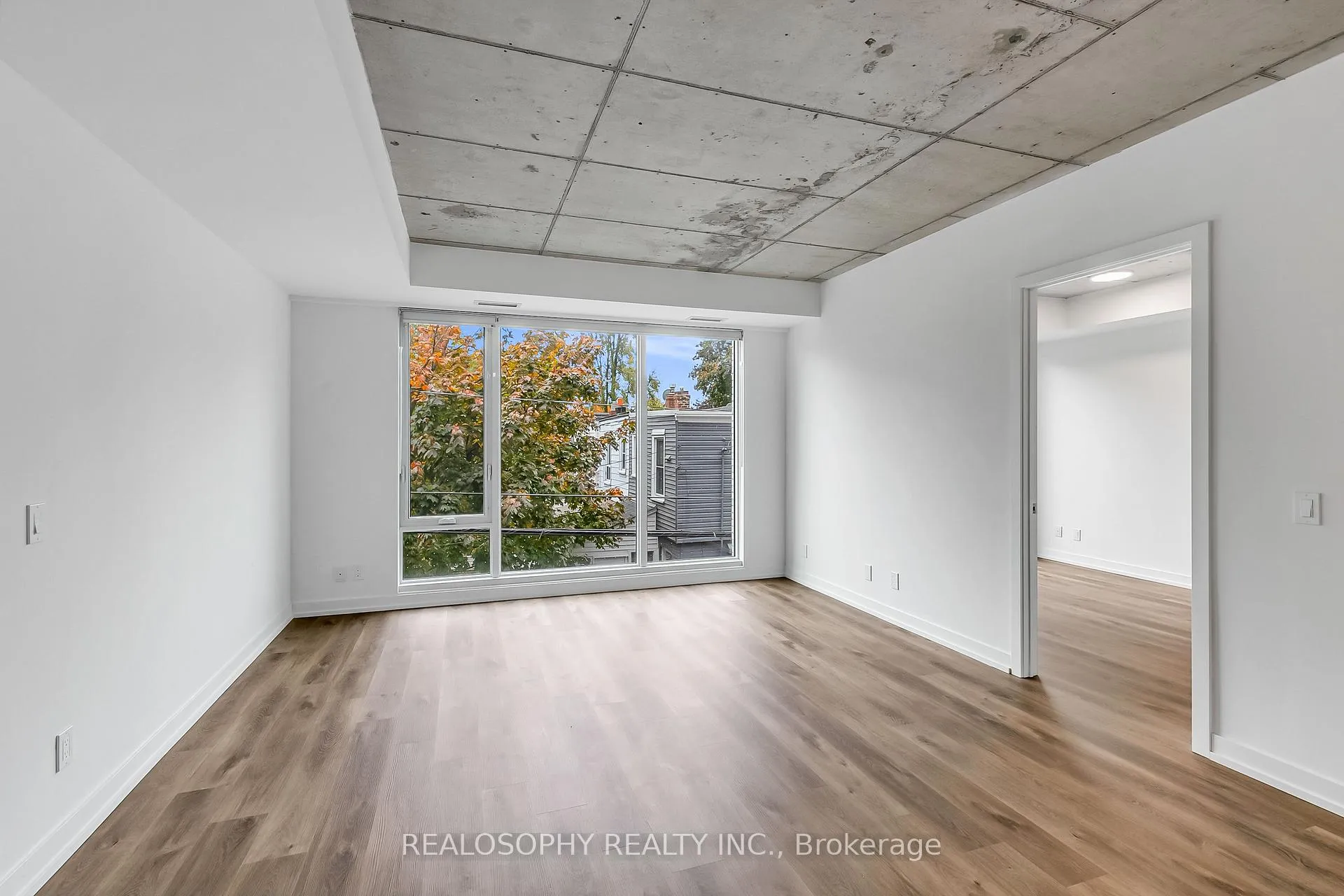 Photo 4 of Unit 211, 115 Larchmount Avenue, Toronto, South Riverdale — HOMEH