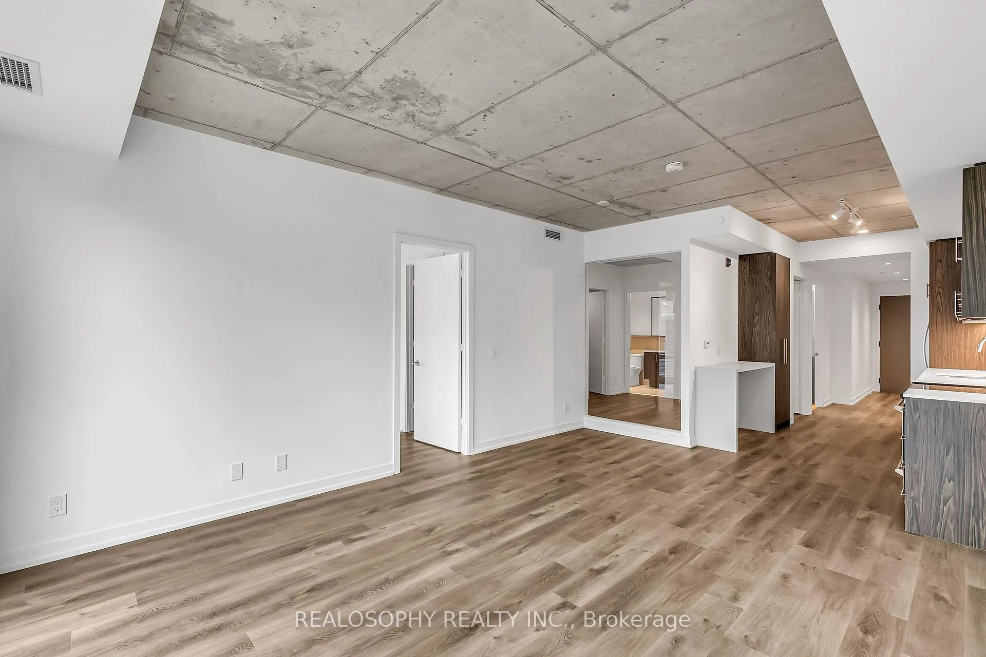 Photo 5 of Unit 211, 115 Larchmount Avenue, Toronto, South Riverdale — HOMEH