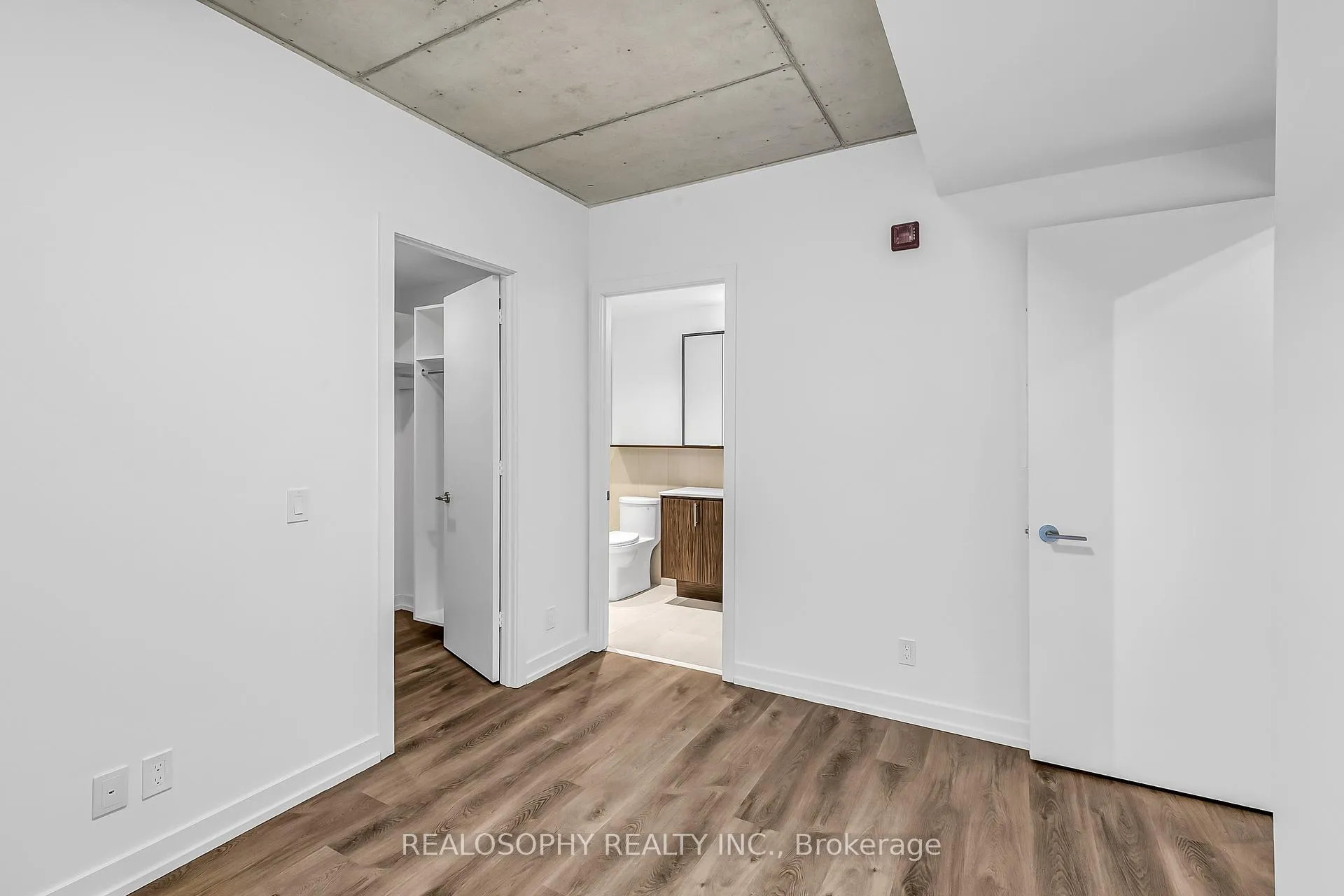 Photo 11 of Unit 211, 115 Larchmount Avenue, Toronto, South Riverdale — HOMEH