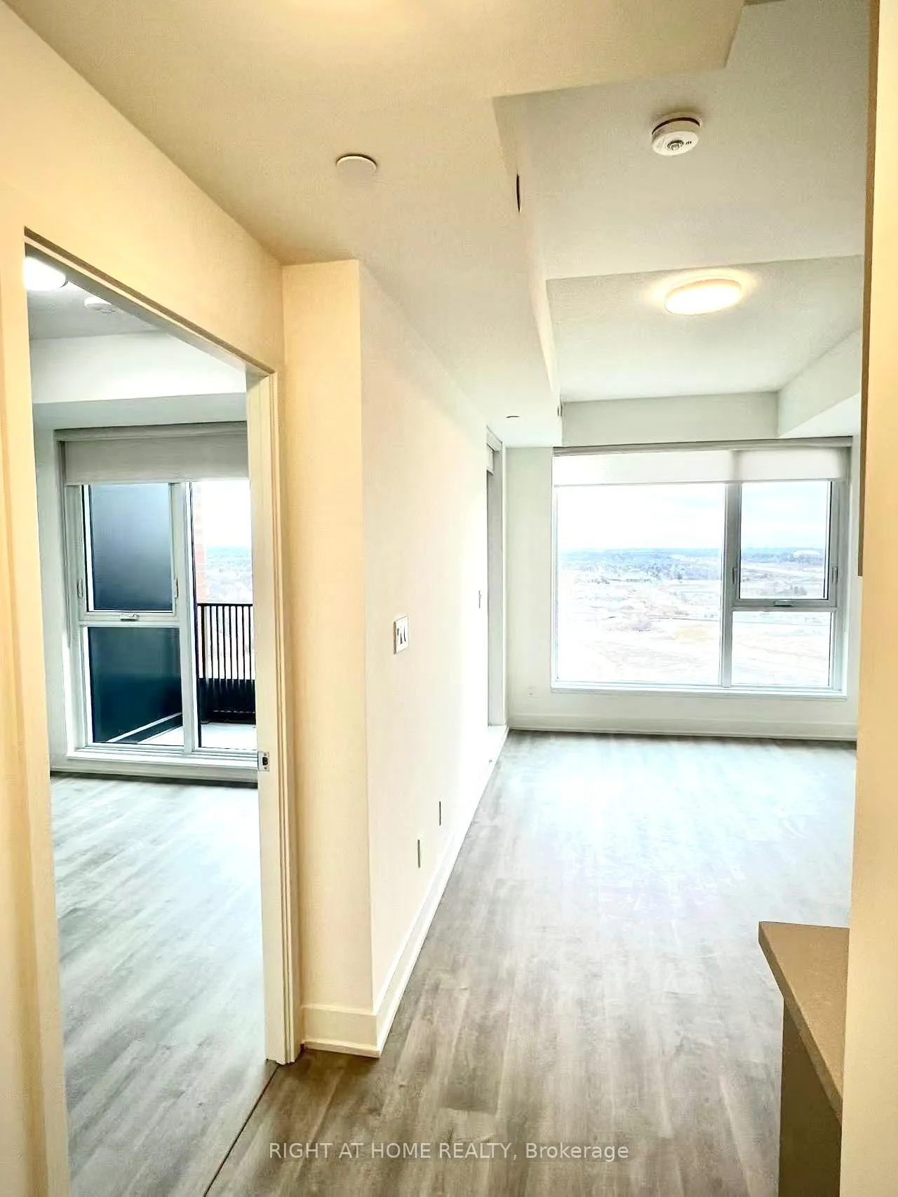 Front of Unit Unit 2005, 38 Andre De Grasse Street