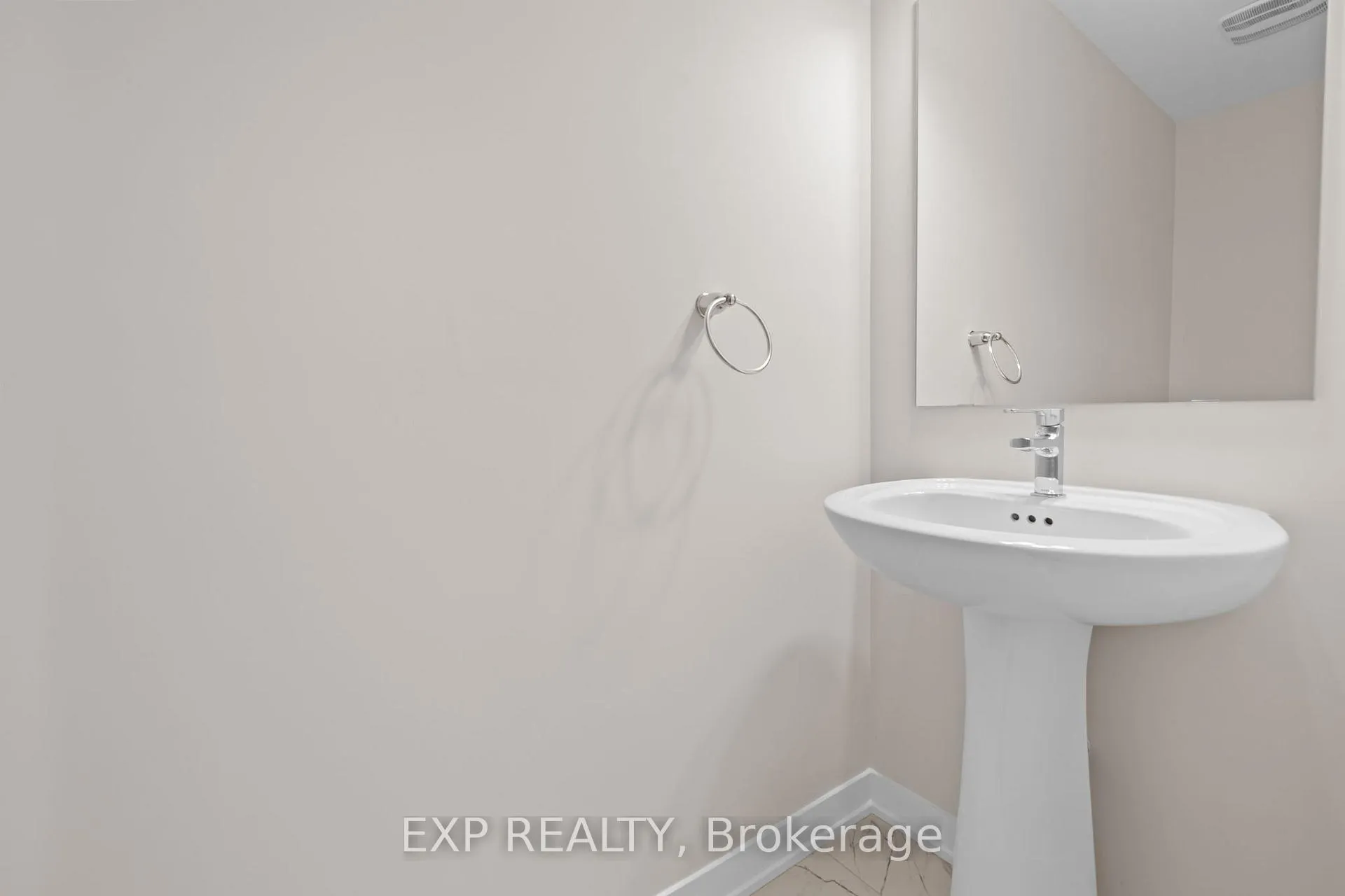 Photo 9 of 618 Parnian Private, Ottawa, Barrhaven - Half Moon Bay — HOMEH