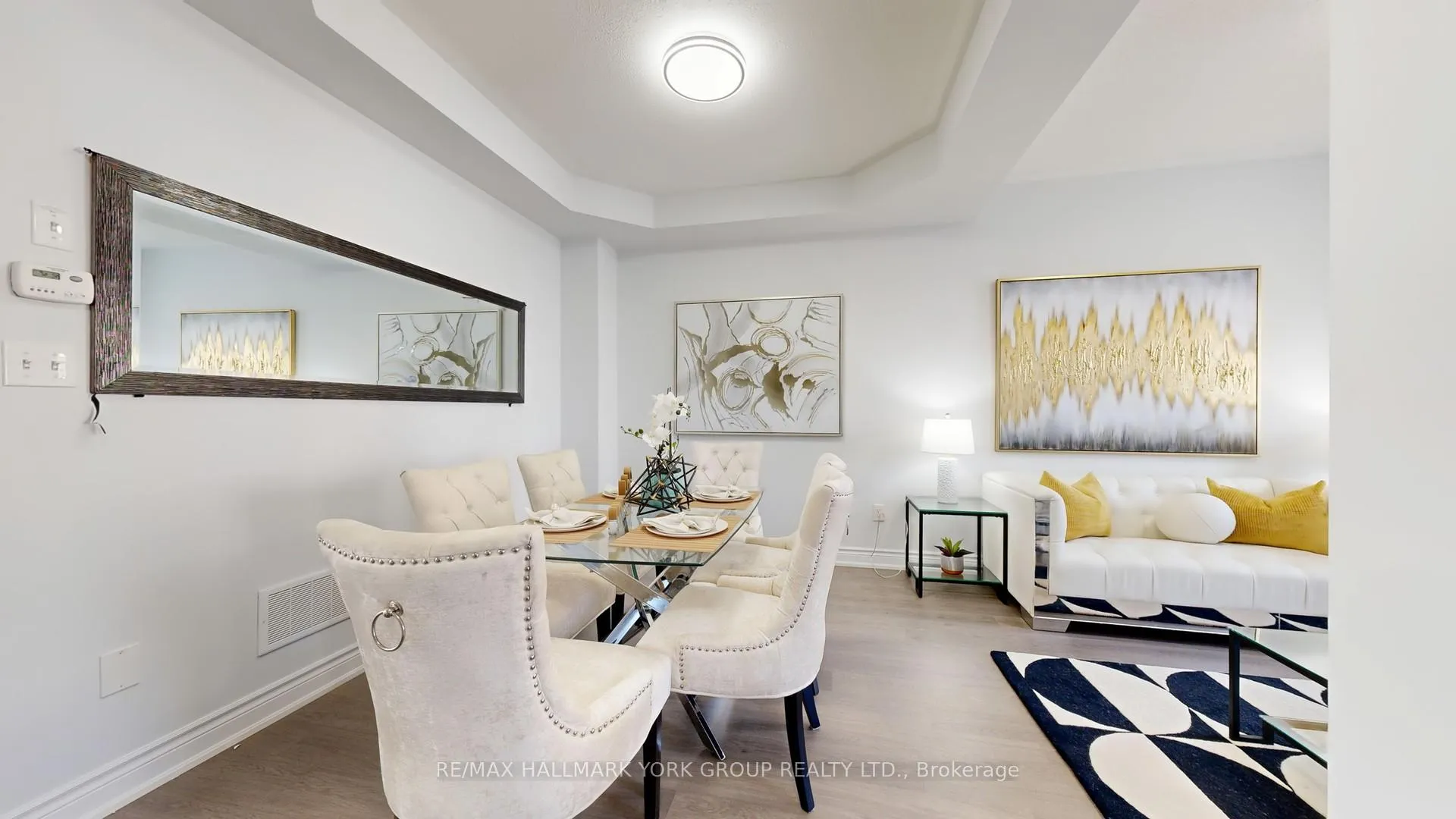 Photo 13 of 6 Roy Grove Way, Markham, Greensborough — HOMEH