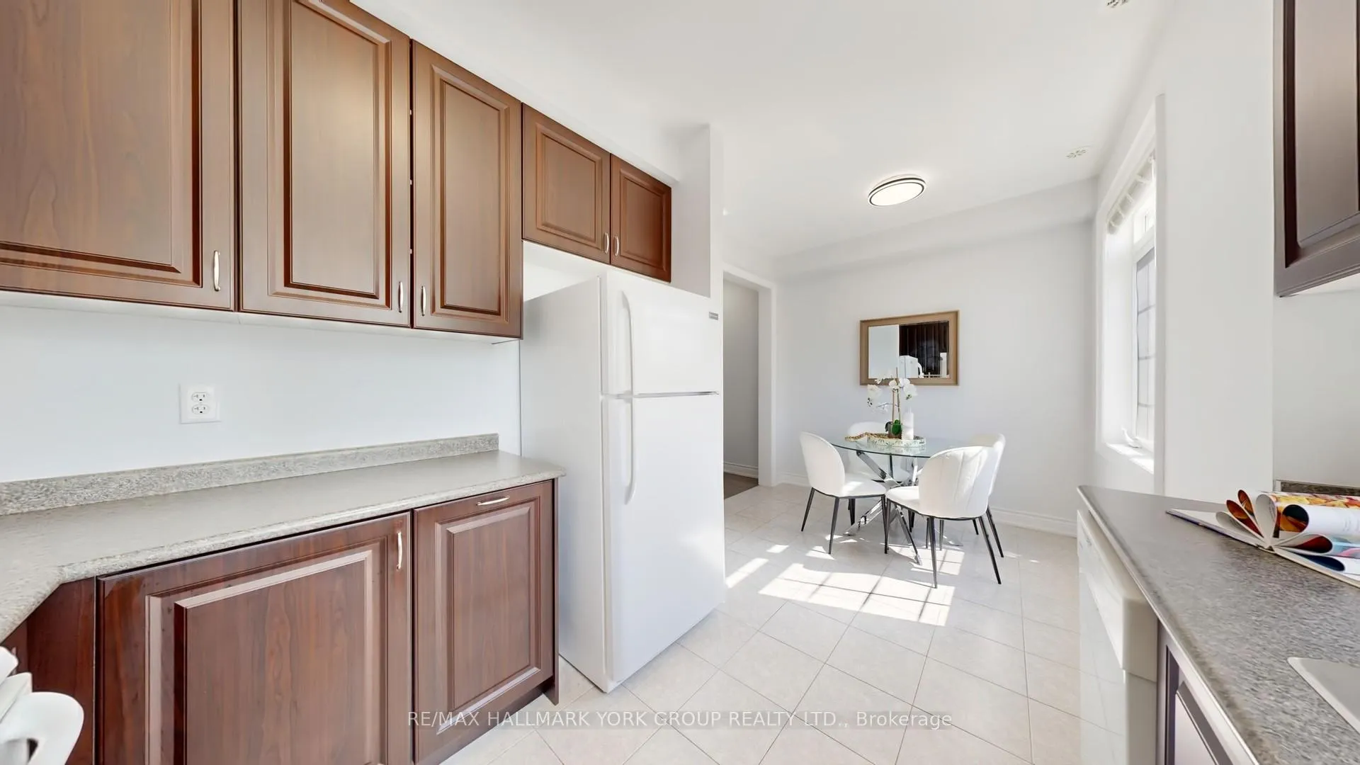 Photo 16 of 6 Roy Grove Way, Markham, Greensborough — HOMEH