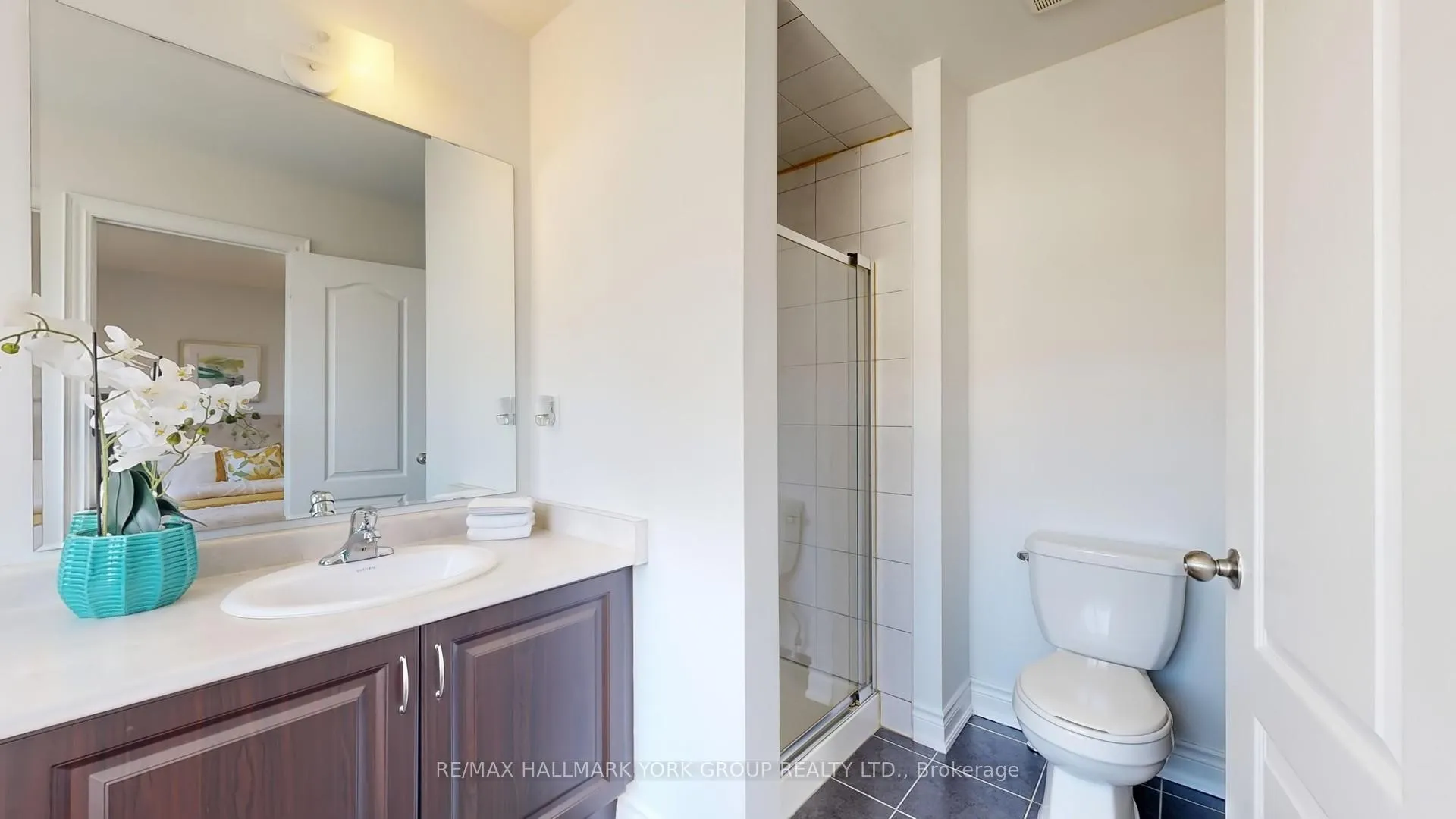 Photo 34 of 6 Roy Grove Way, Markham, Greensborough — HOMEH
