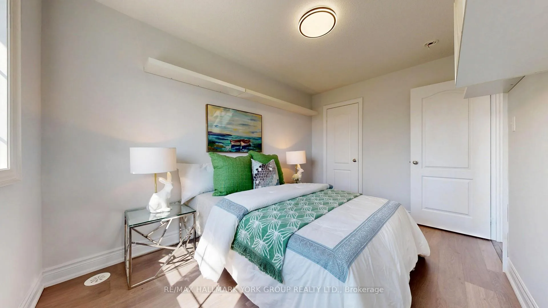 Photo 37 of 6 Roy Grove Way, Markham, Greensborough — HOMEH
